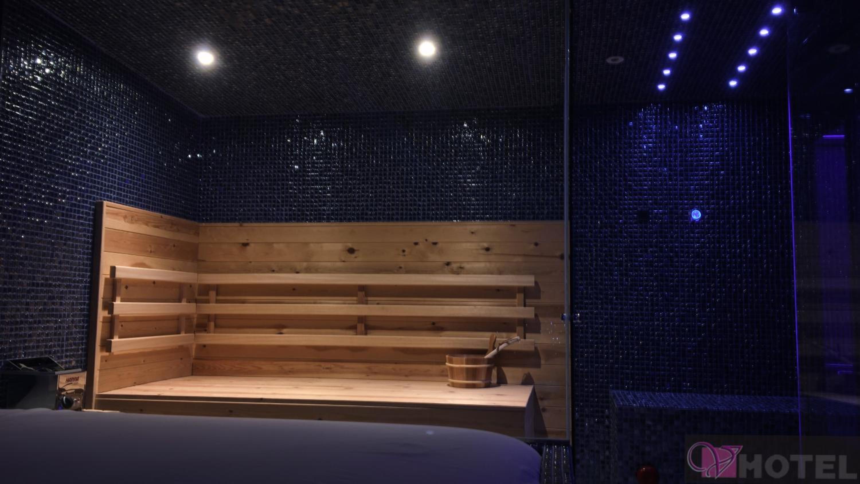 Suite with Private Pool