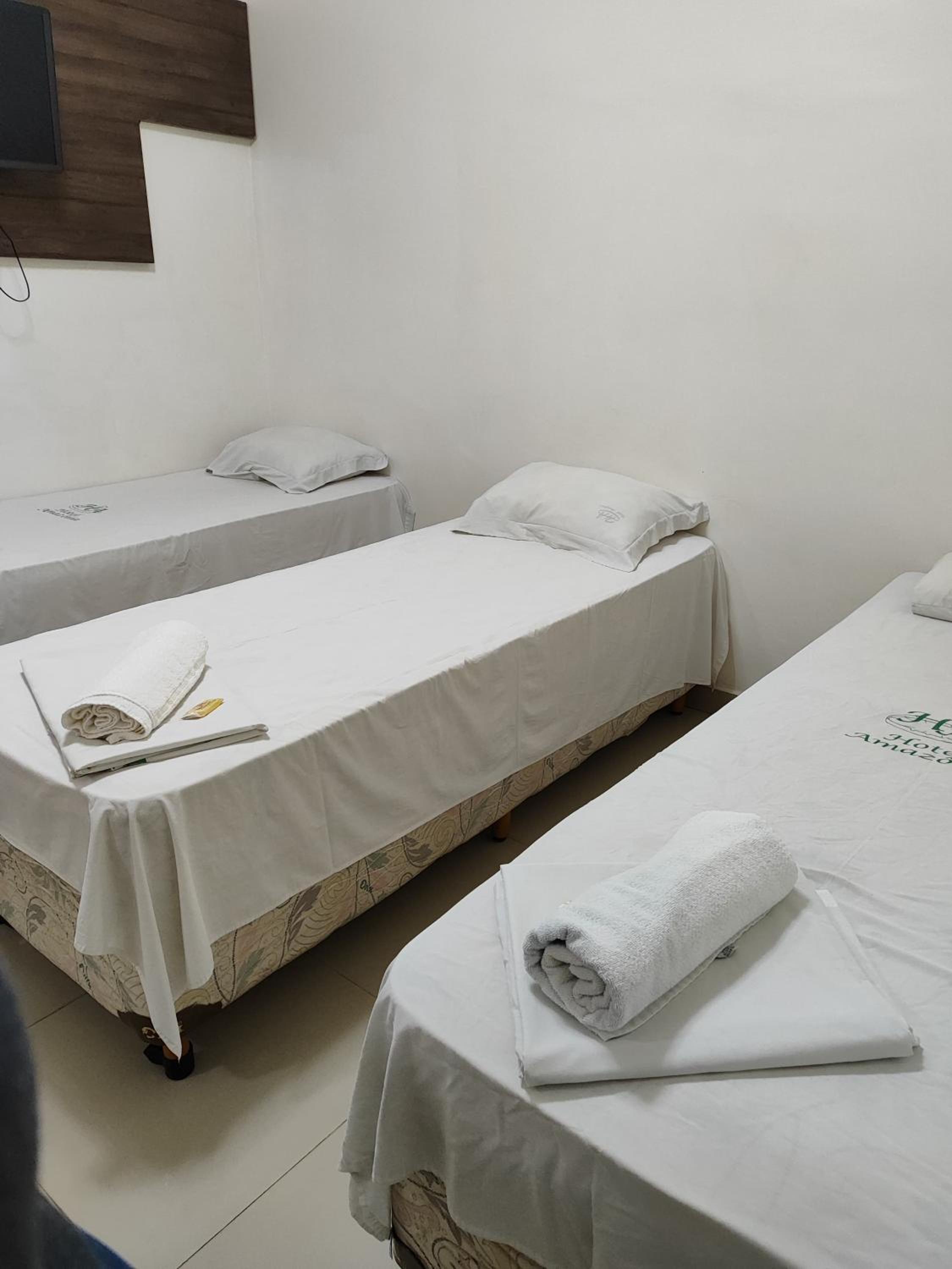 Economy Triple Room