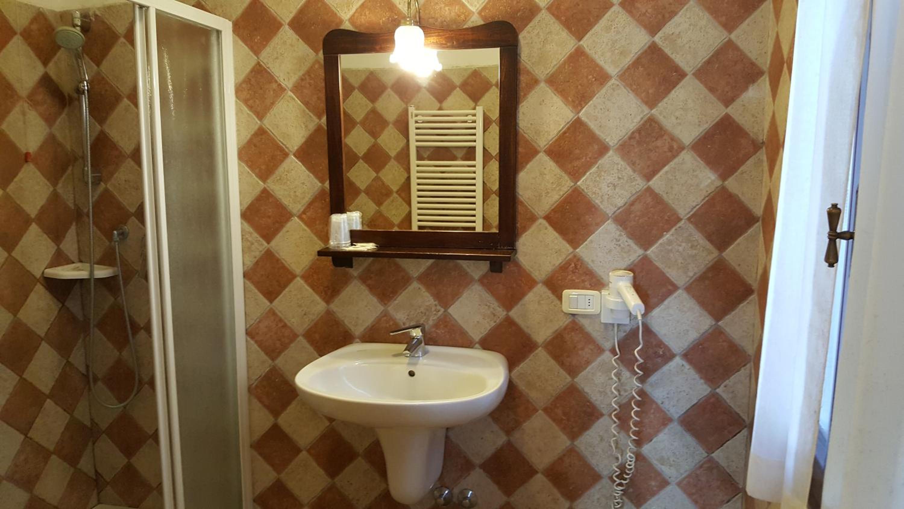 Standard Triple Room photo 2