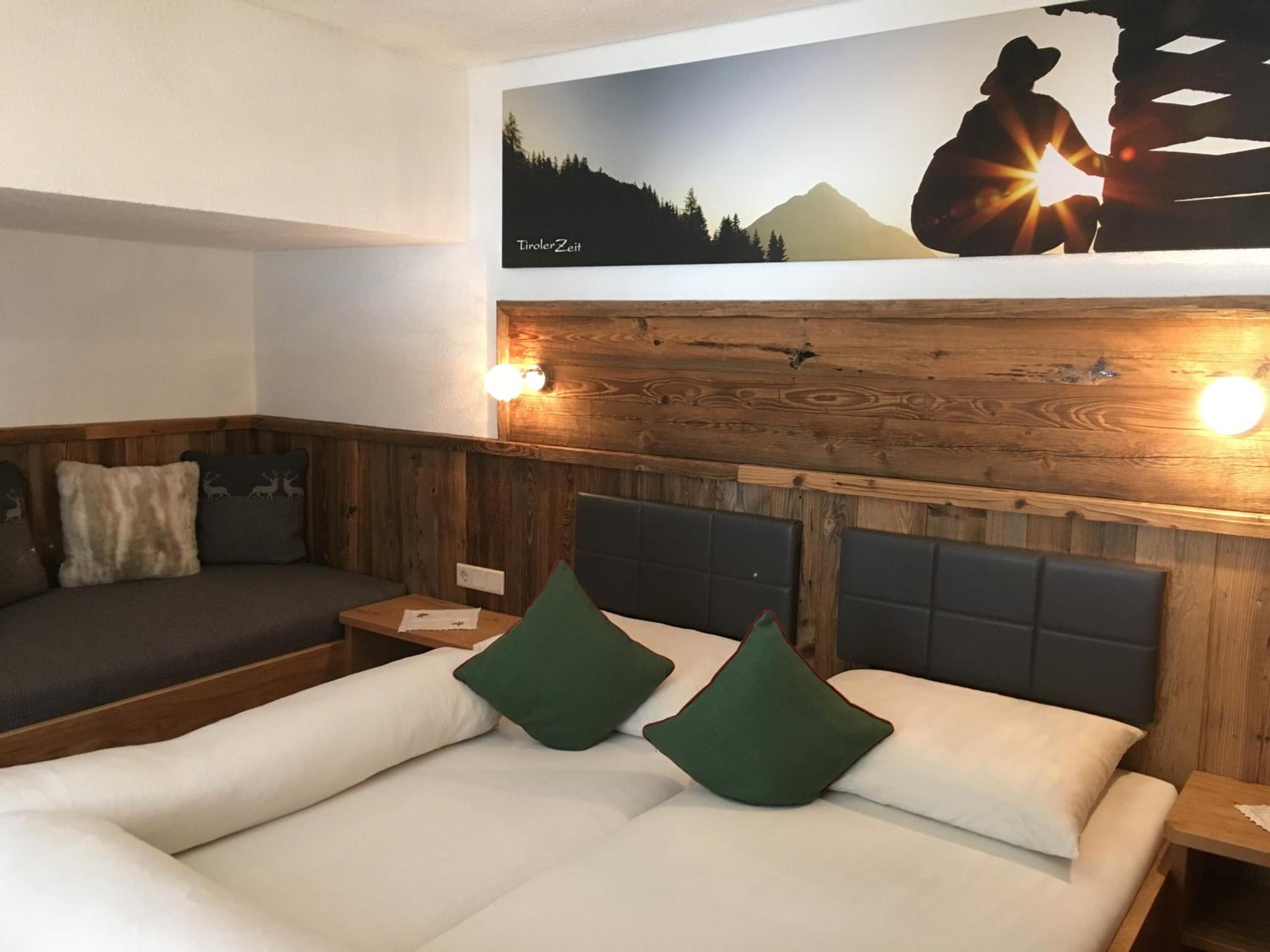 Two-Bedroom Apartment with Balcony photo 1