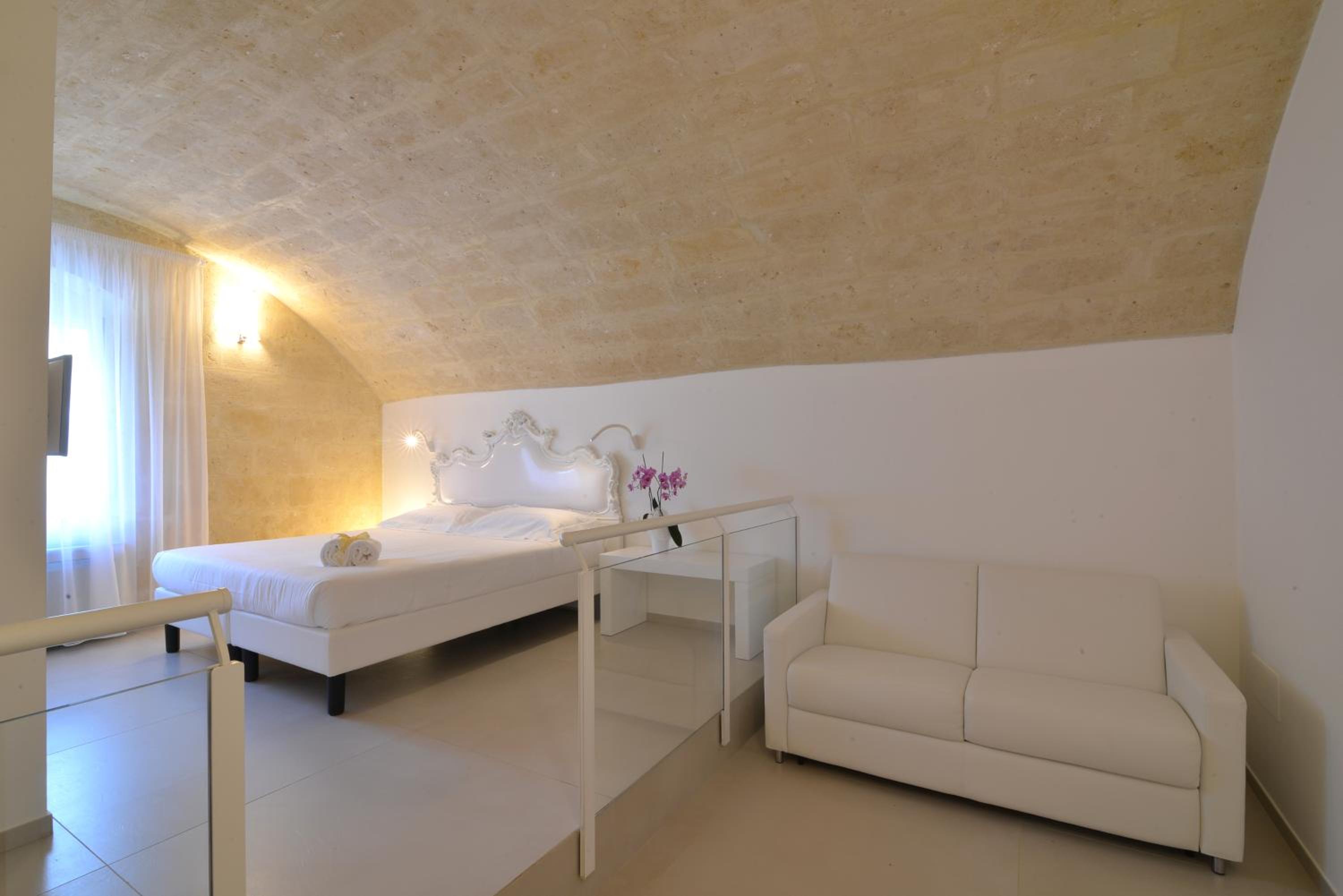Luxury Quadruple Room - Photo 1