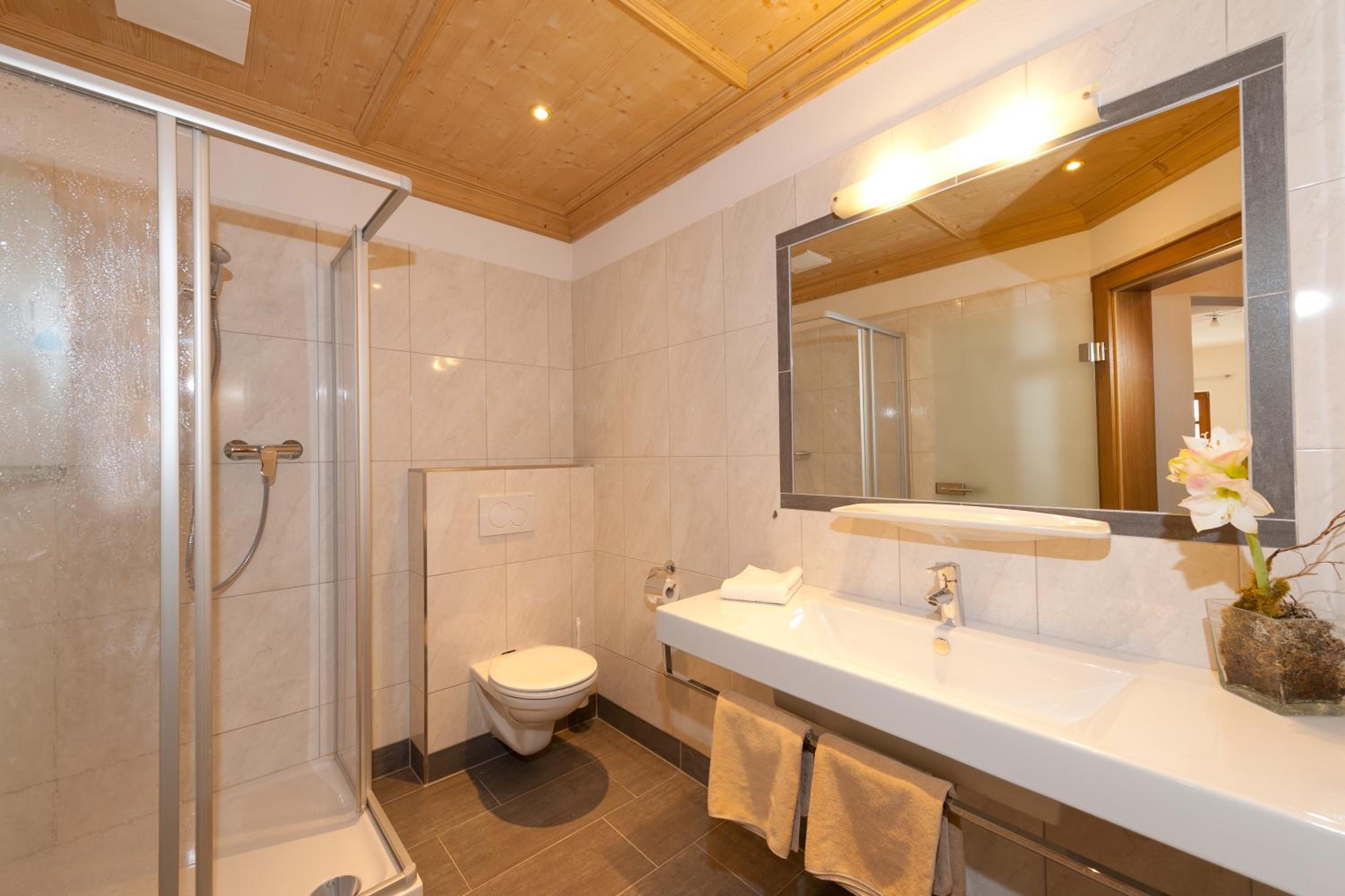 Double Room - Photo 4