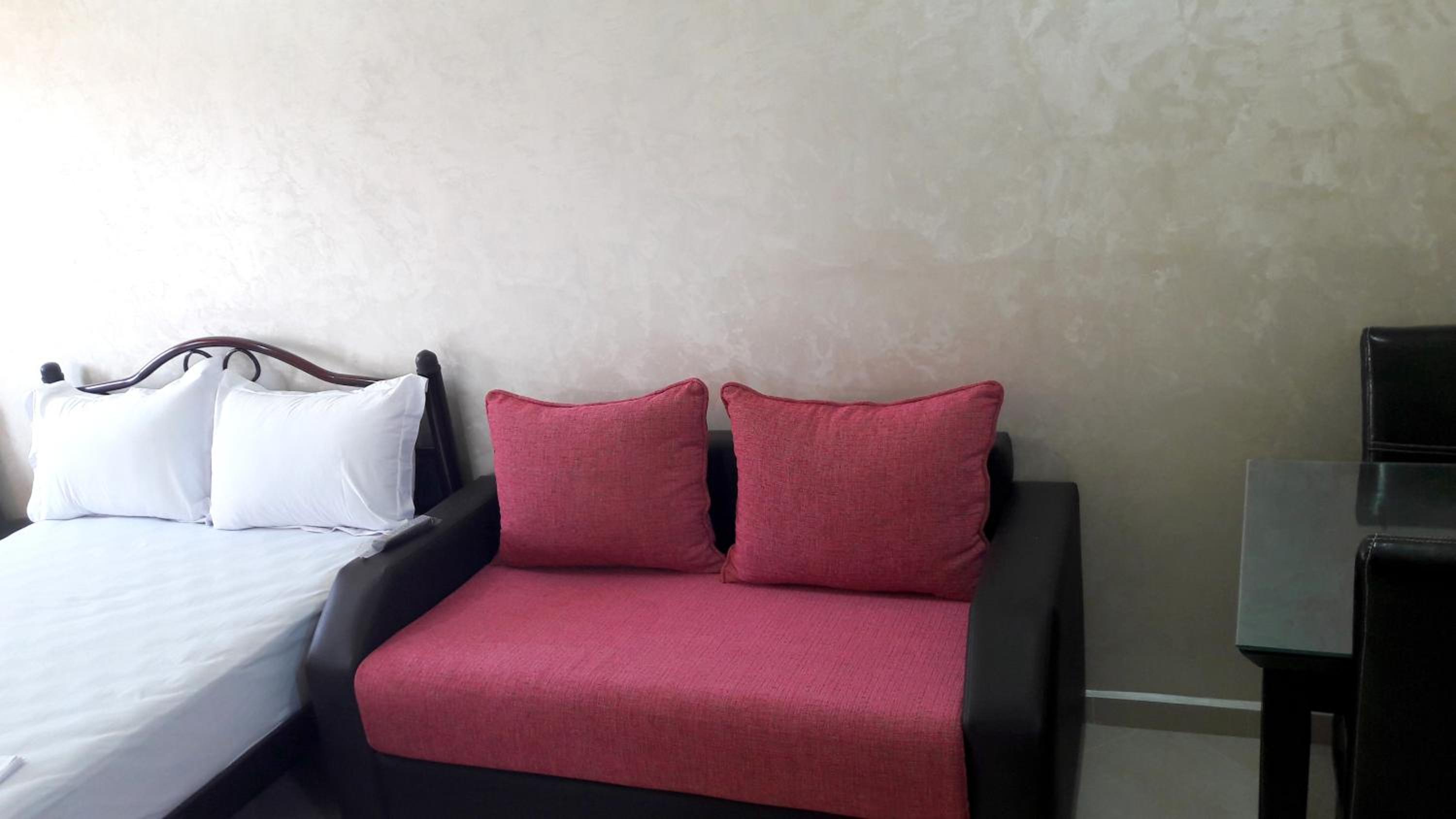 Quadruple Room - Photo 37