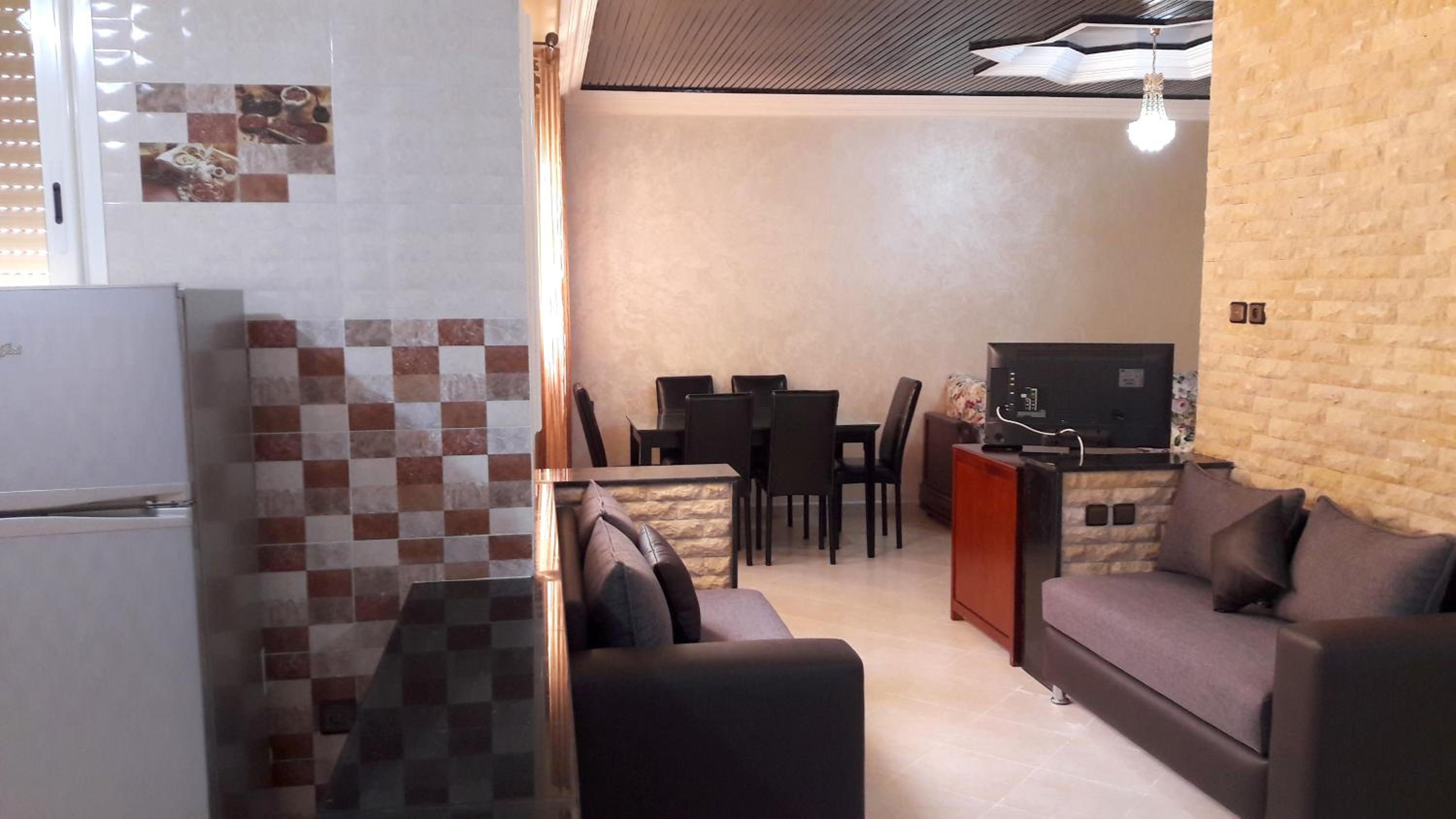 Three-Bedroom Apartment - Photo 34