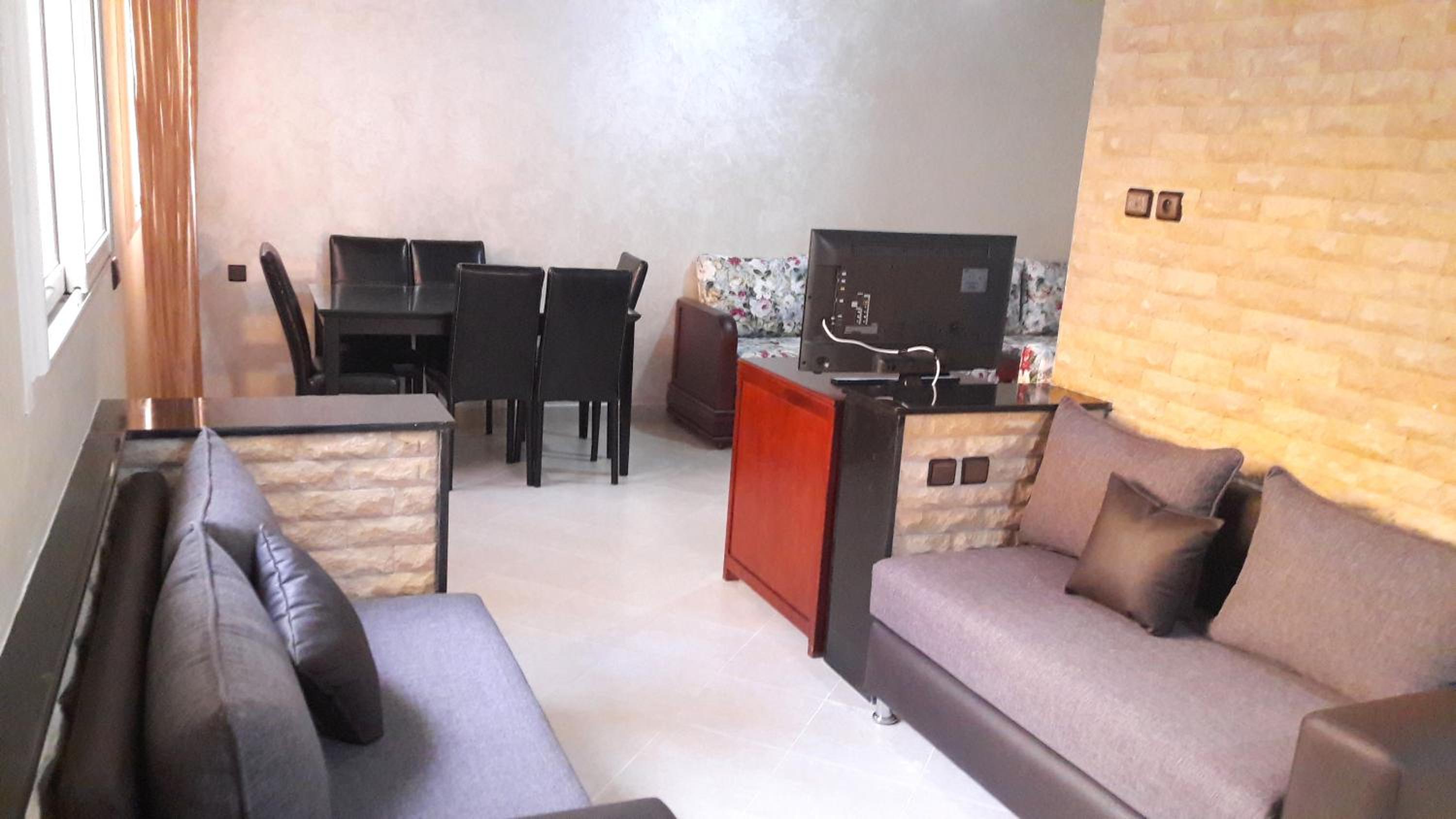 Two-Bedroom Apartment - Photo 20
