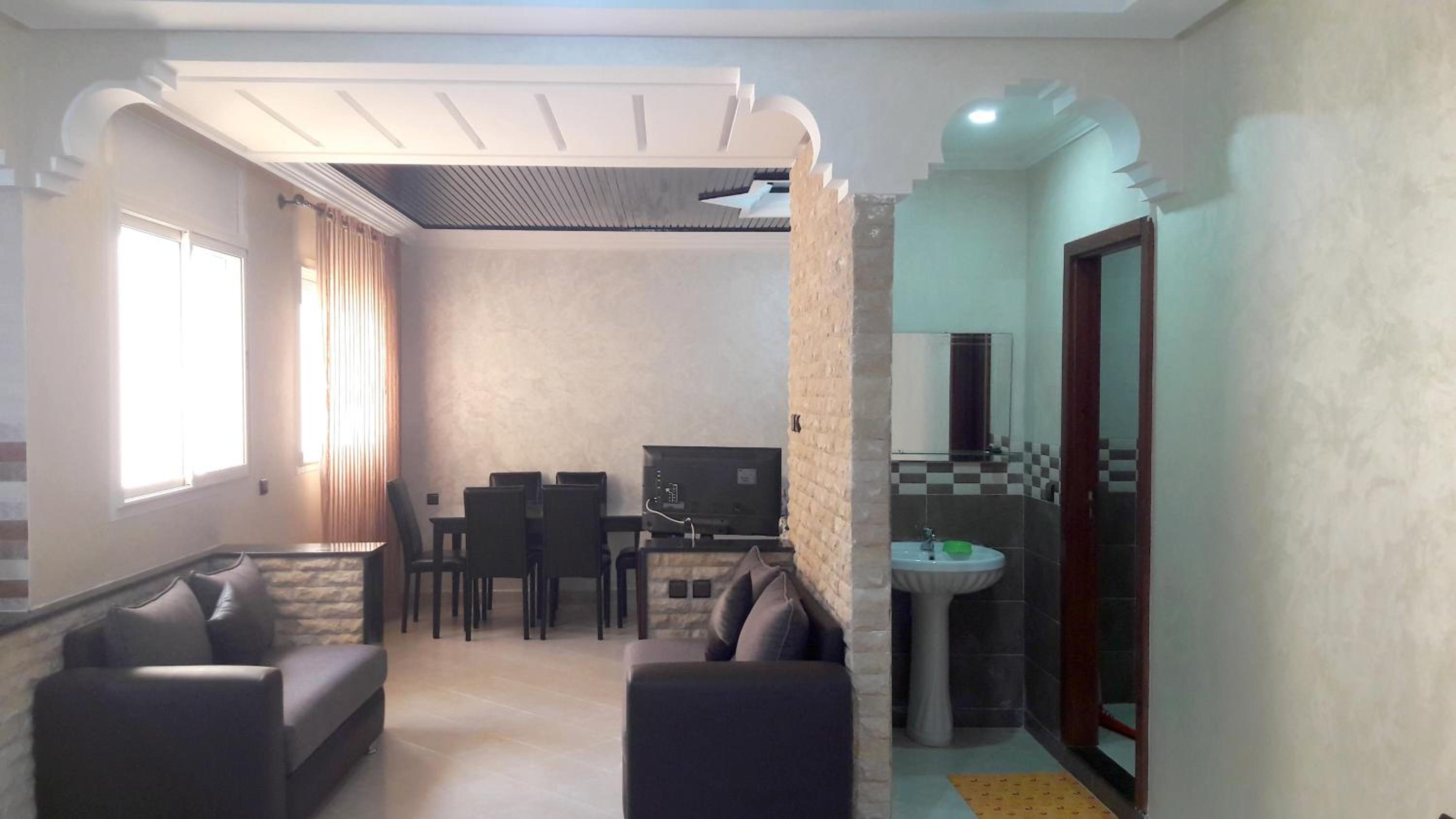 Three-Bedroom Apartment - Photo 22