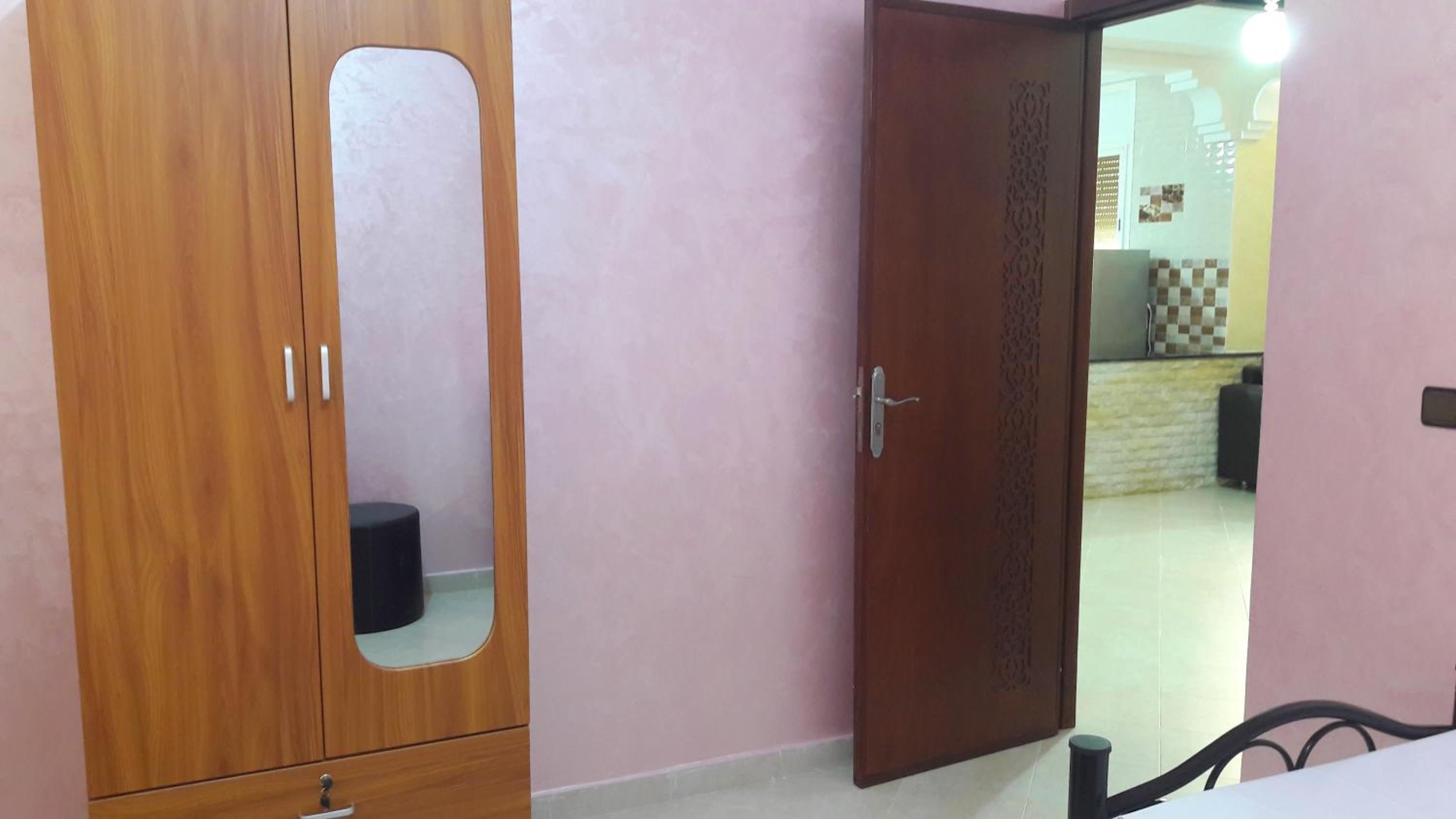 Three-Bedroom Apartment - Photo 14