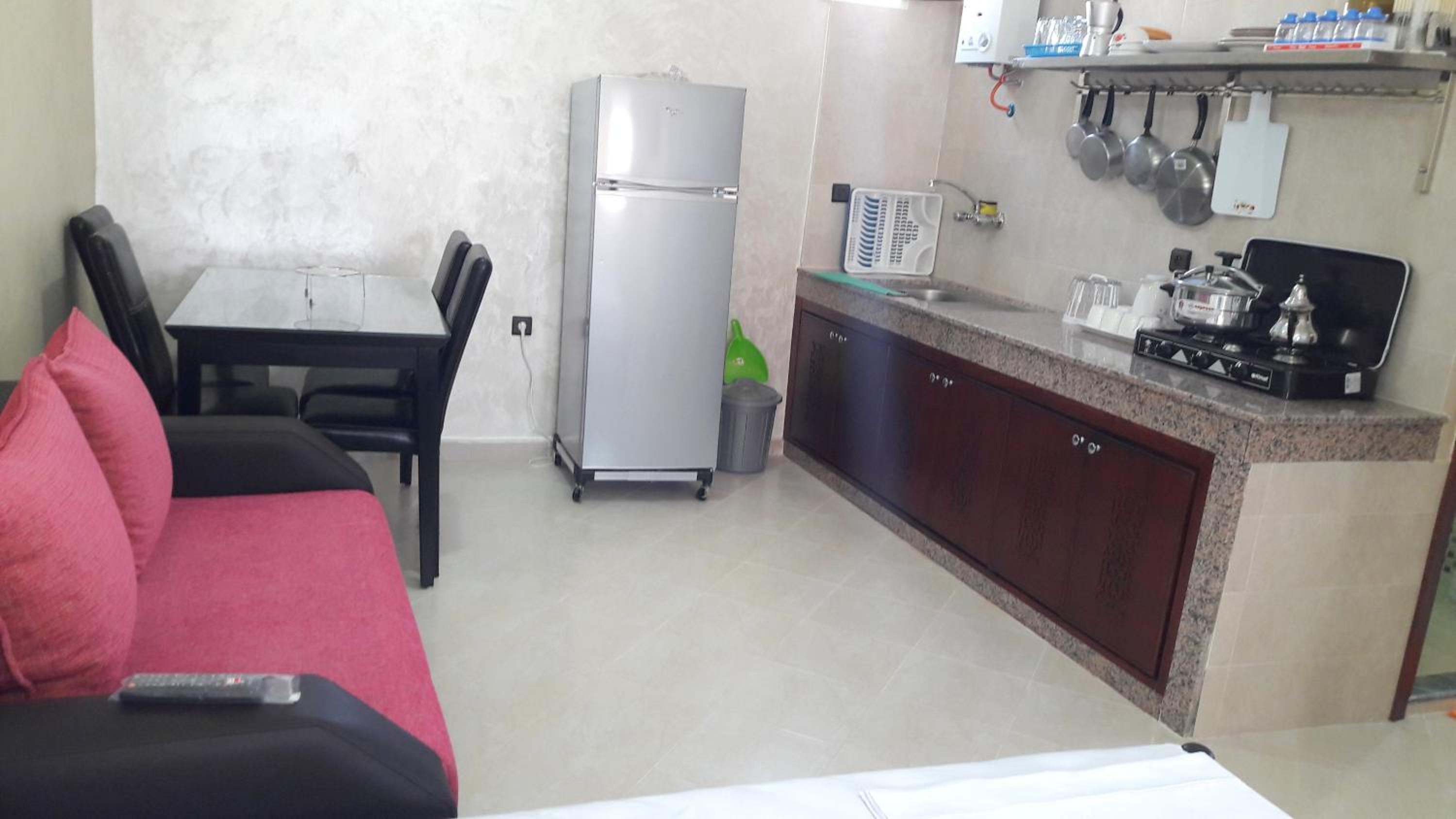Quadruple Room - Photo 24