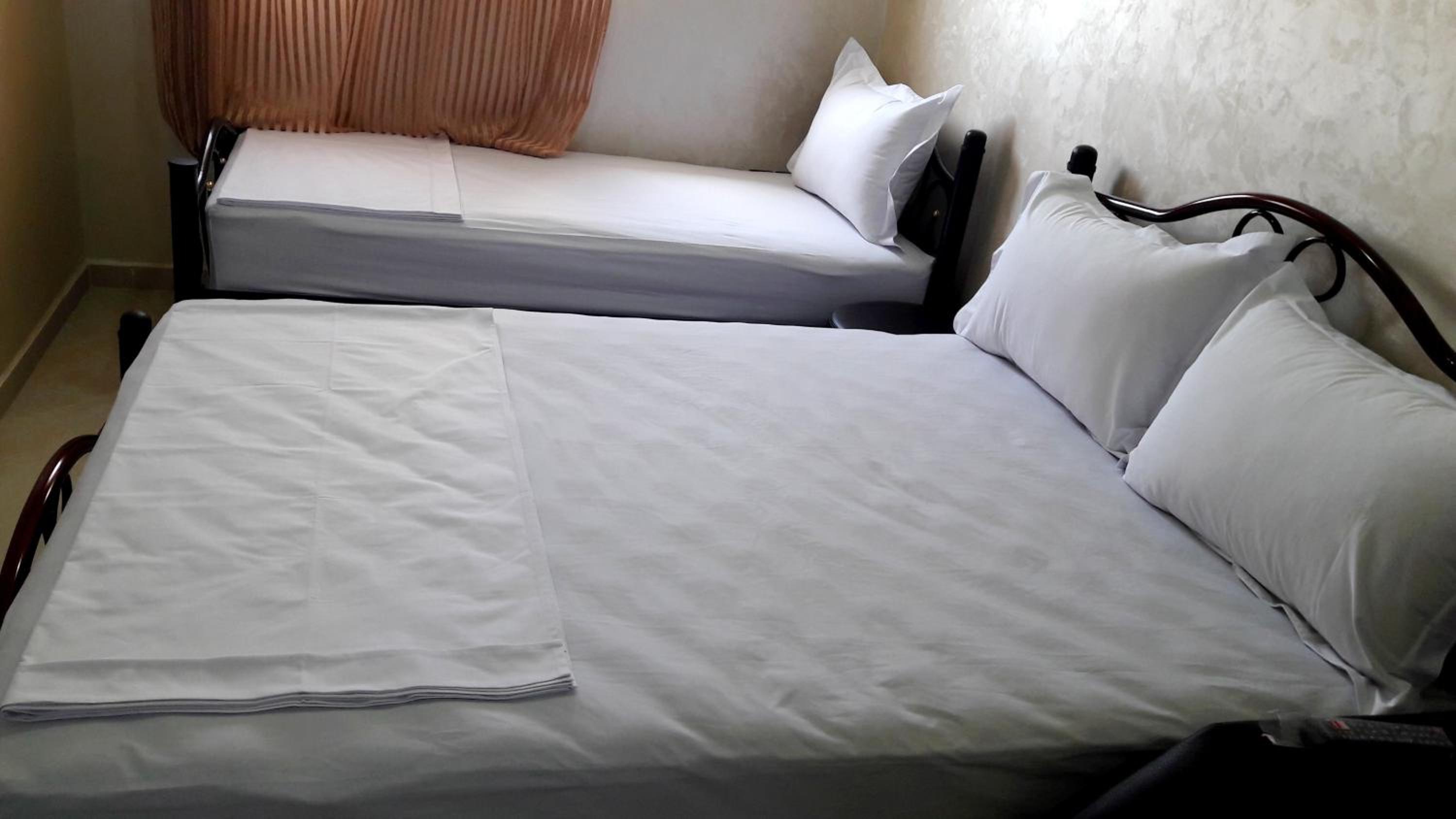 Quadruple Room - Photo 30