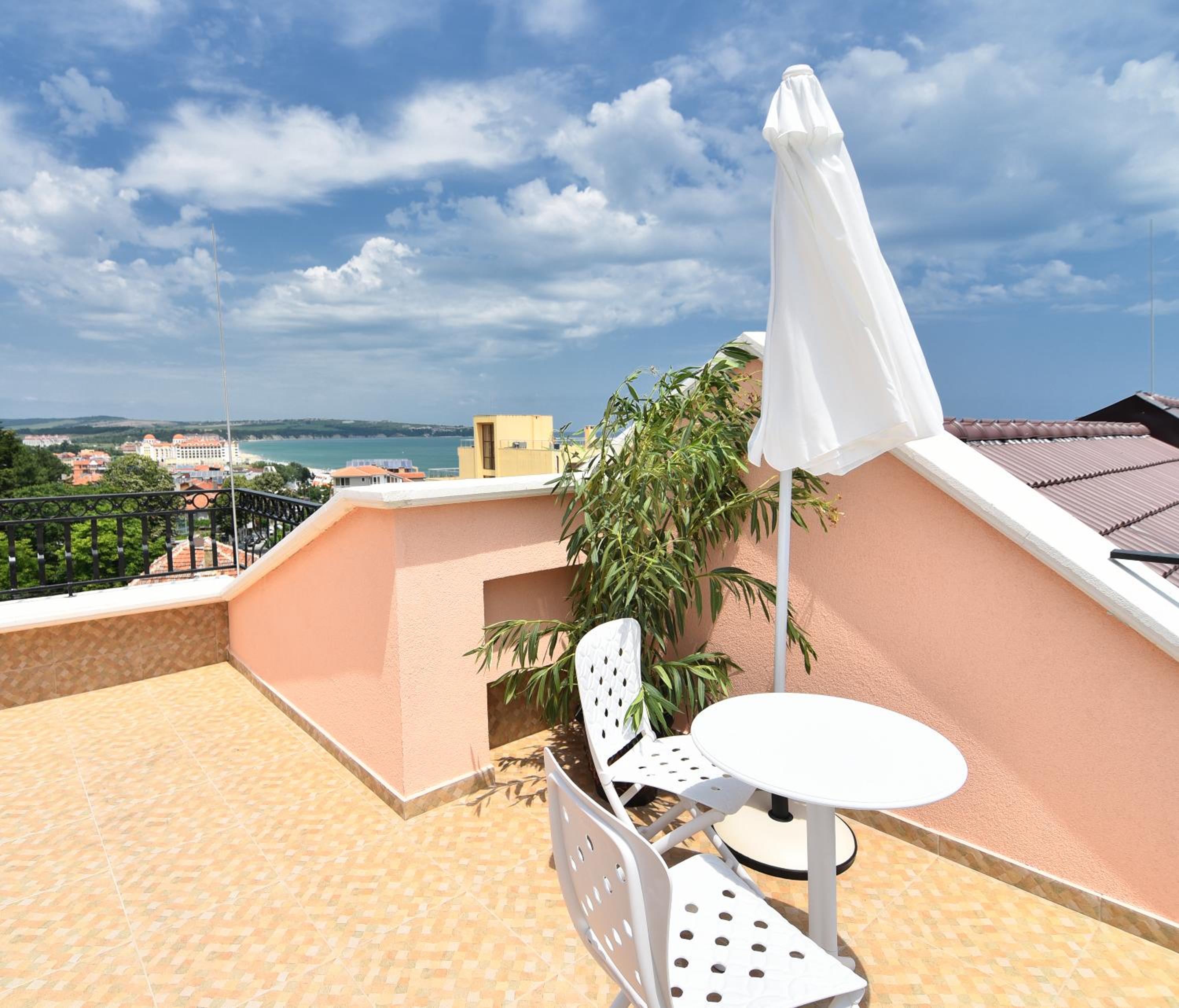 Studio with Sea View photo 3