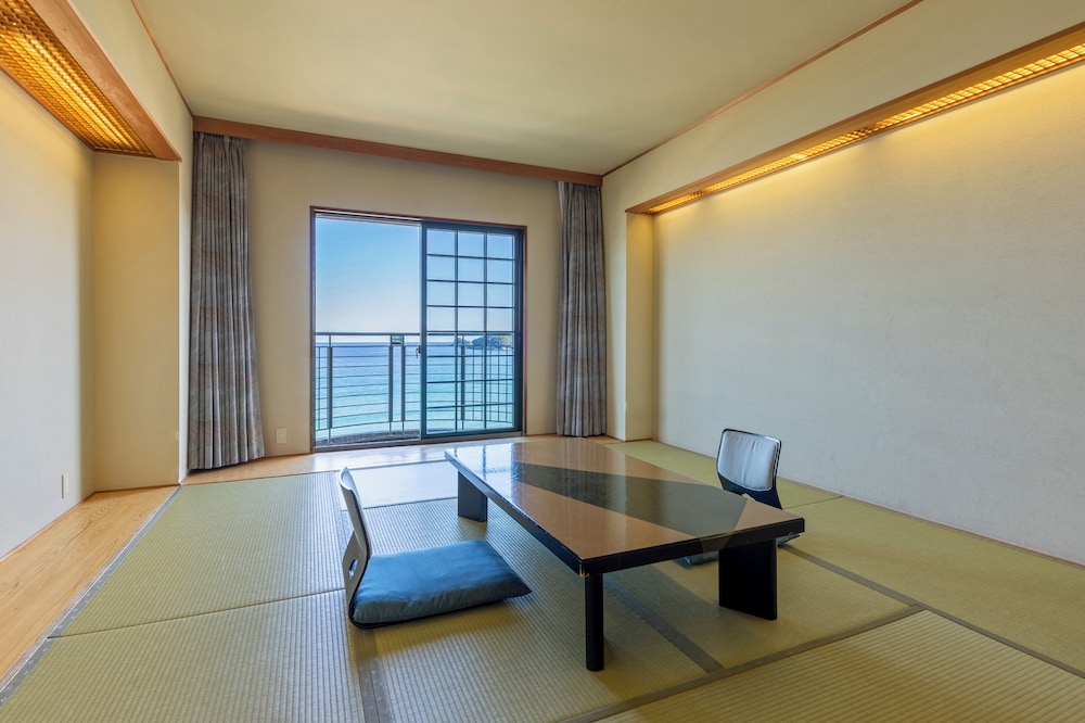 Japanese Style Room, Ocean View - Photo 1