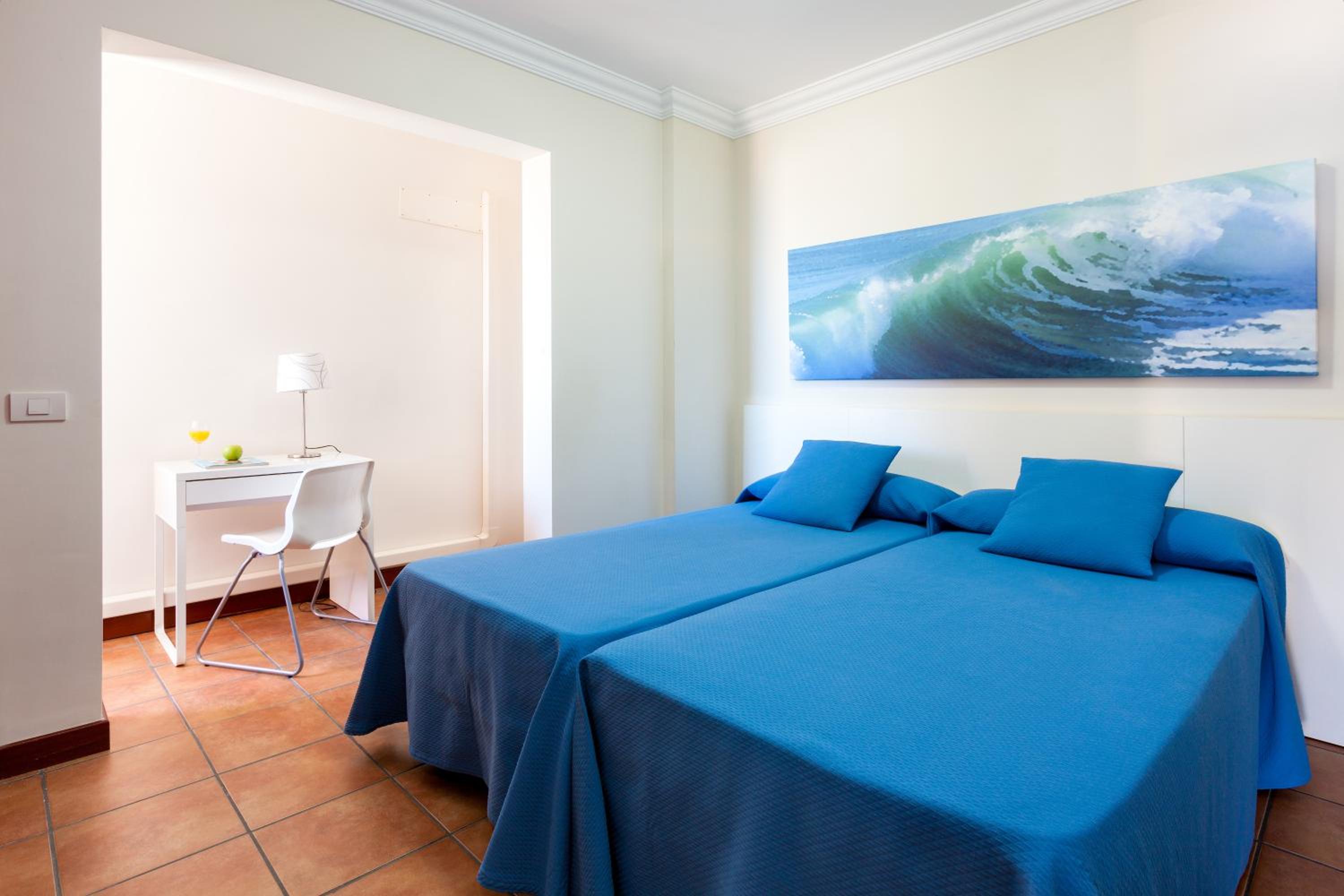 Apartamento de un dormitorio con vista al mar