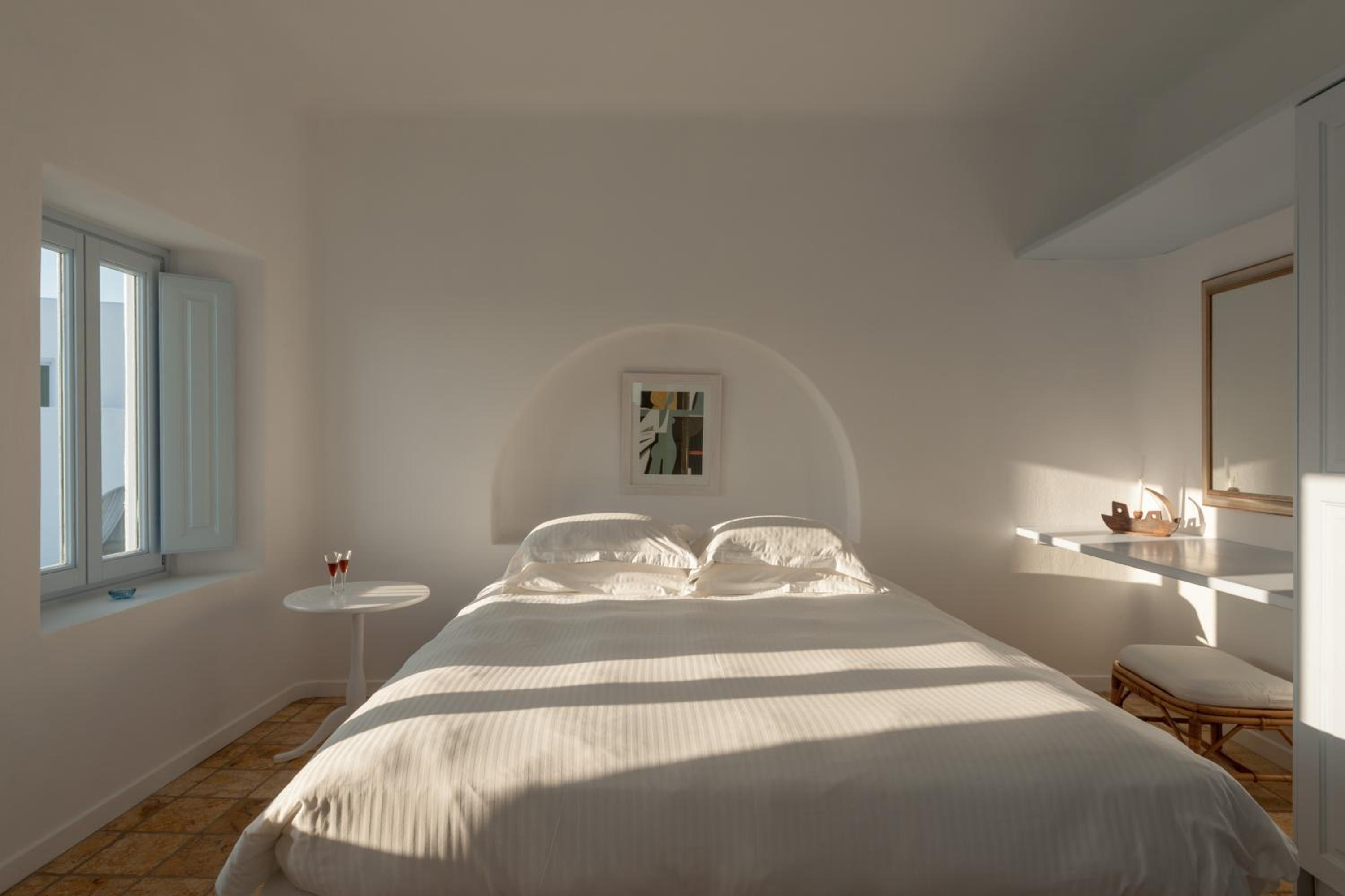 Rigoletto Suite with Caldera View - Photo 3
