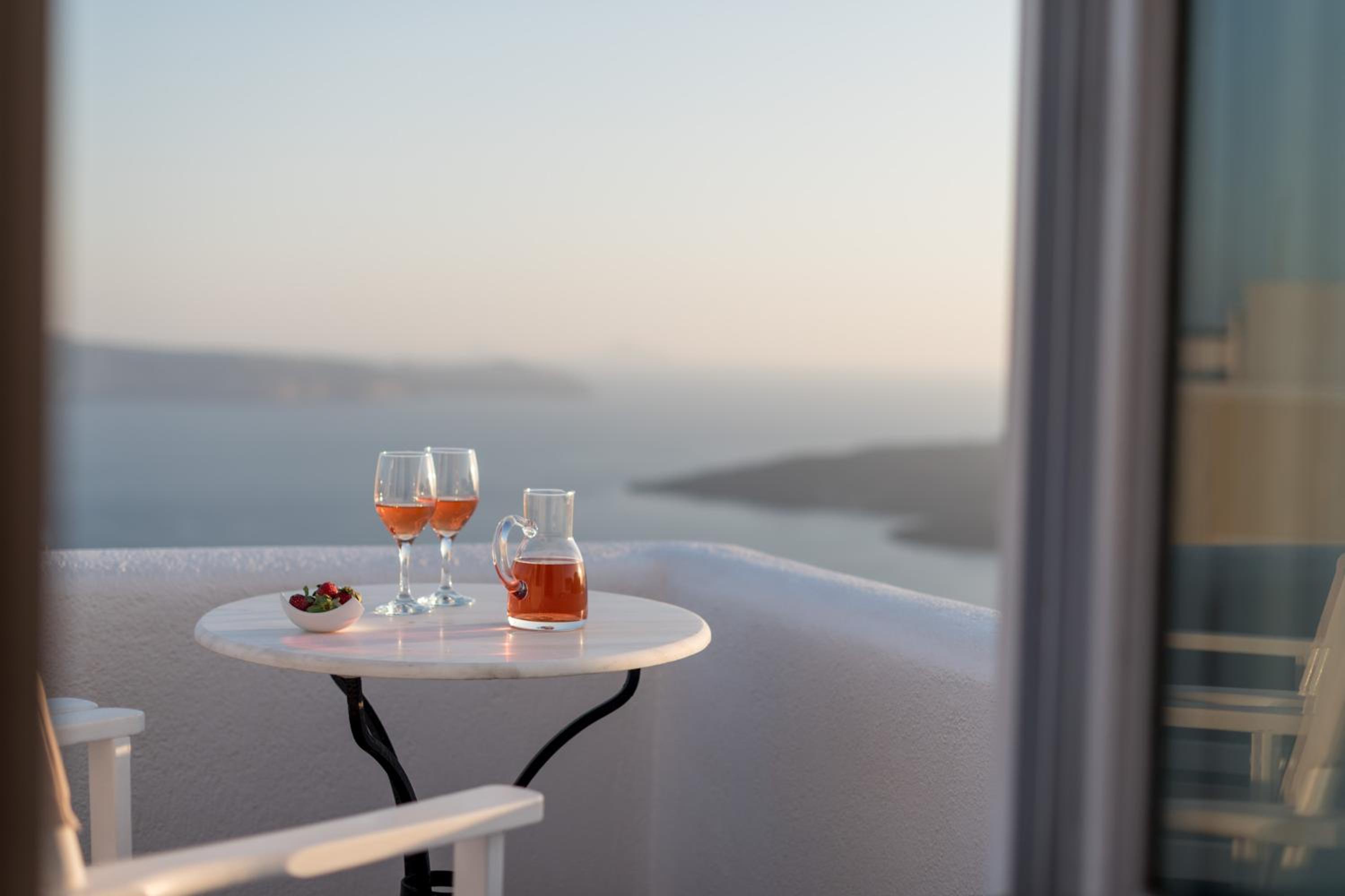 Rigoletto Suite with Caldera View - Photo 14