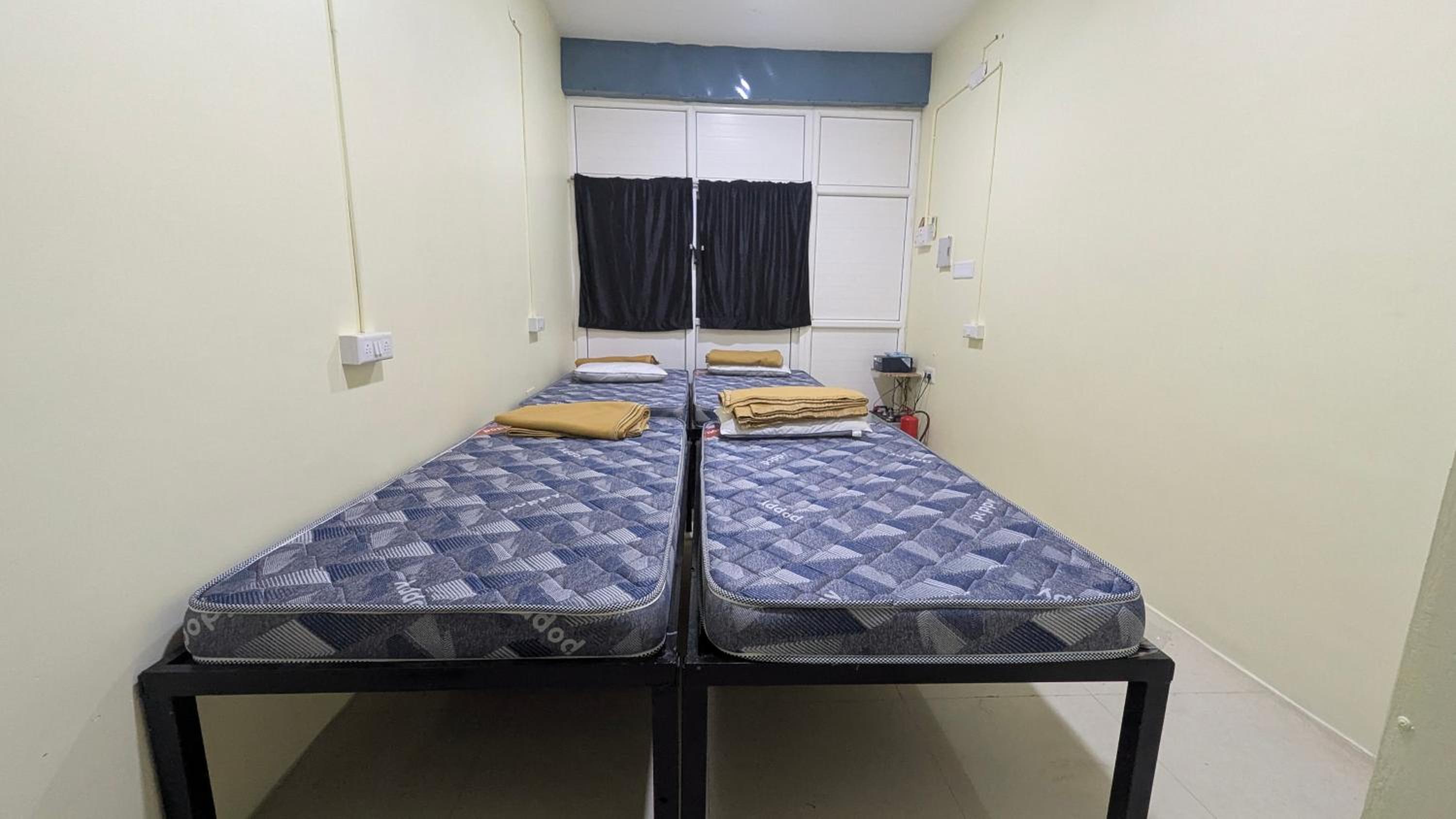 Economy Quadruple Room photo 3