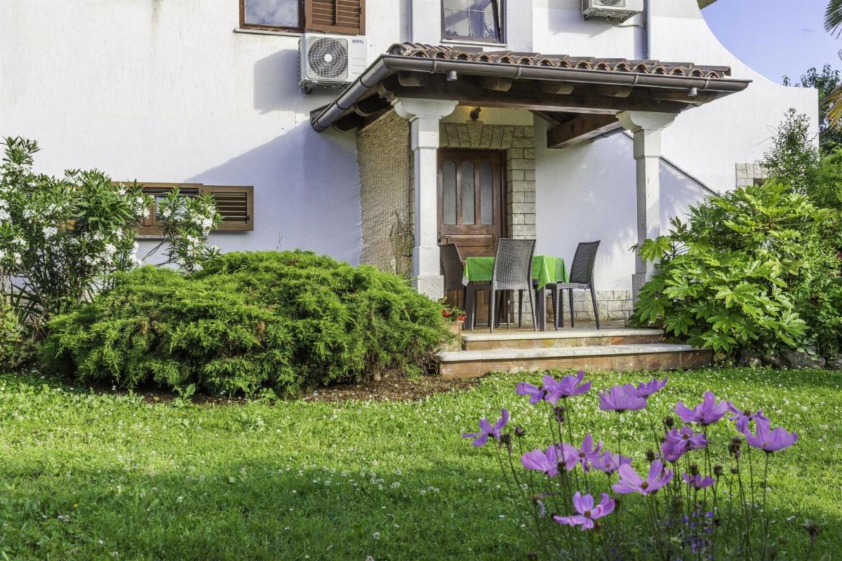 Apartment with Garden View photo 1