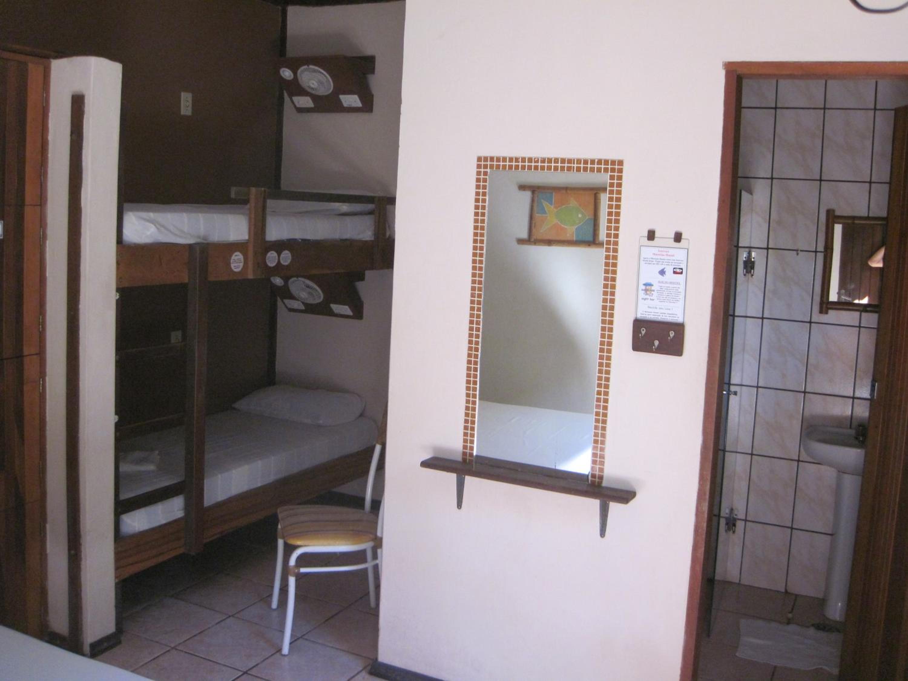 Quadruple Room - Photo 4