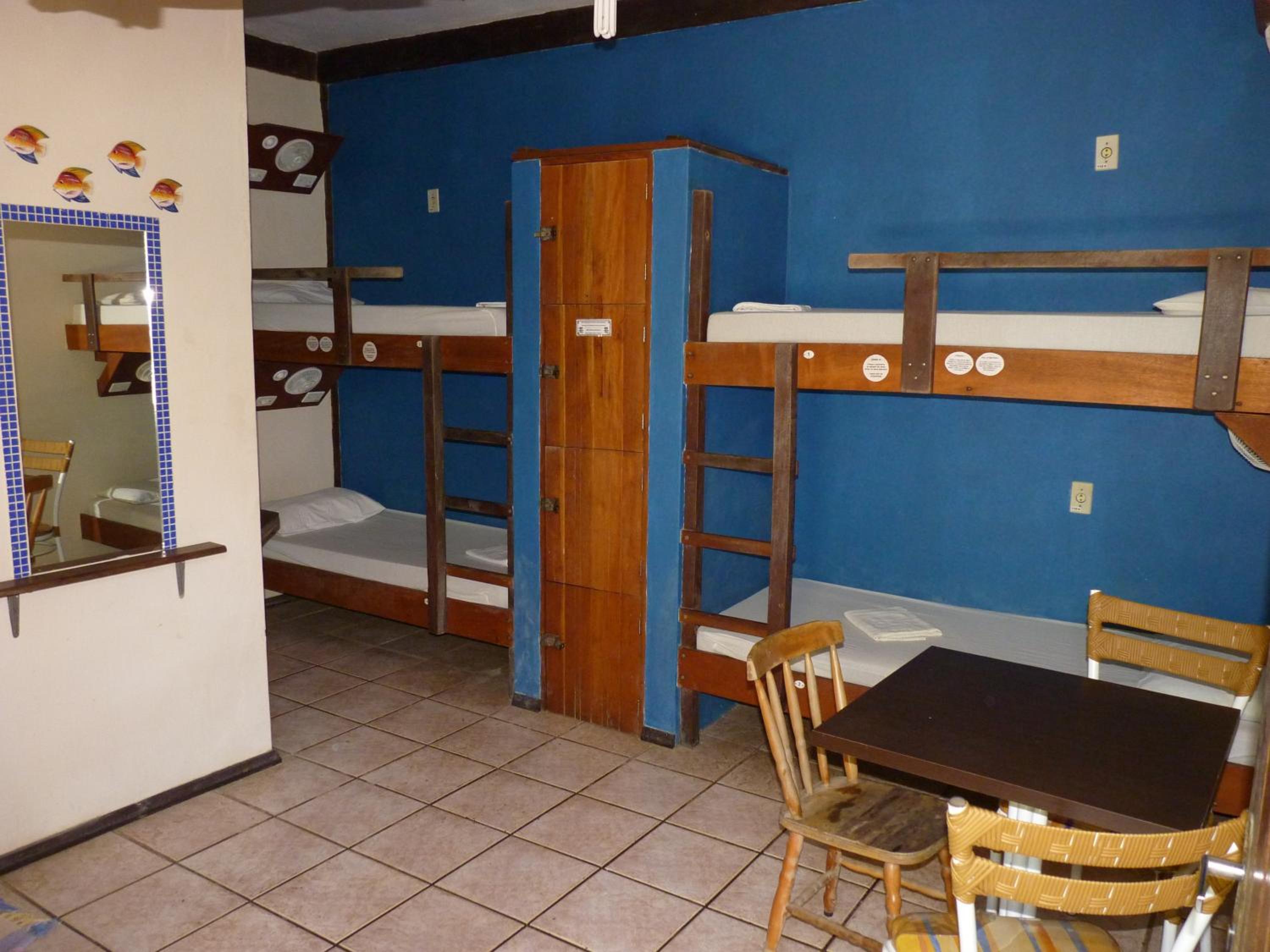 Quadruple Room - Photo 2