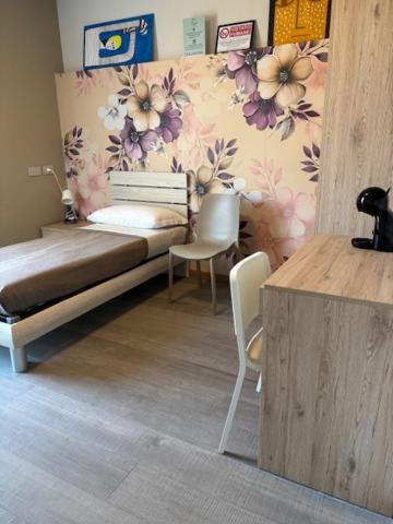 Large Double or Twin Room