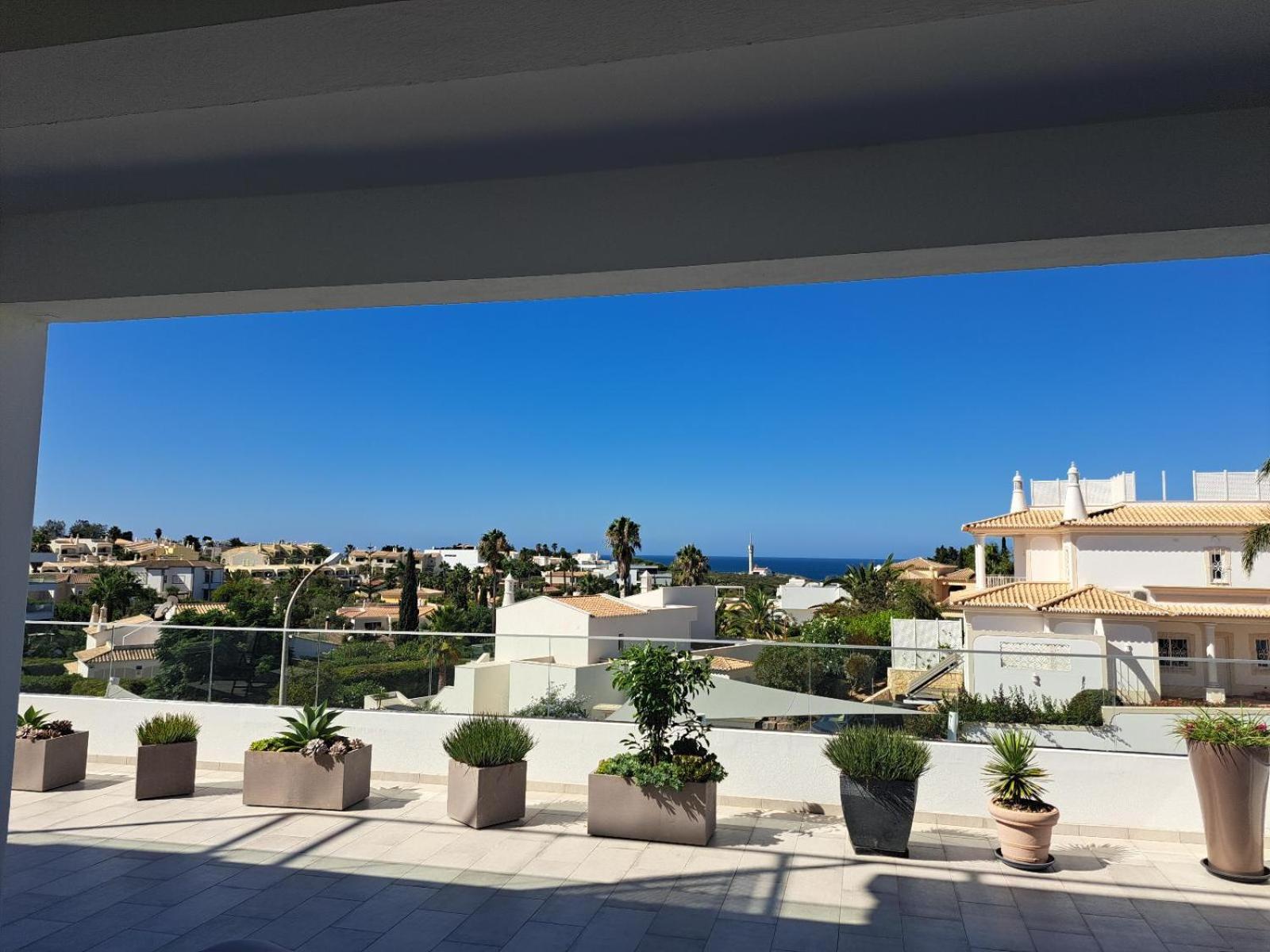 Apartment with Sea View photo 2