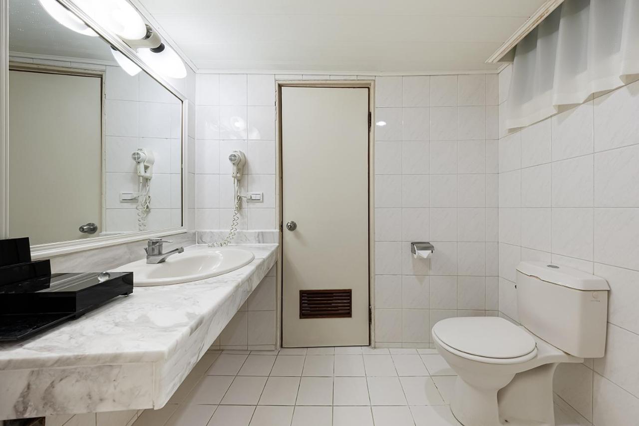 Budget Double Room photo 1
