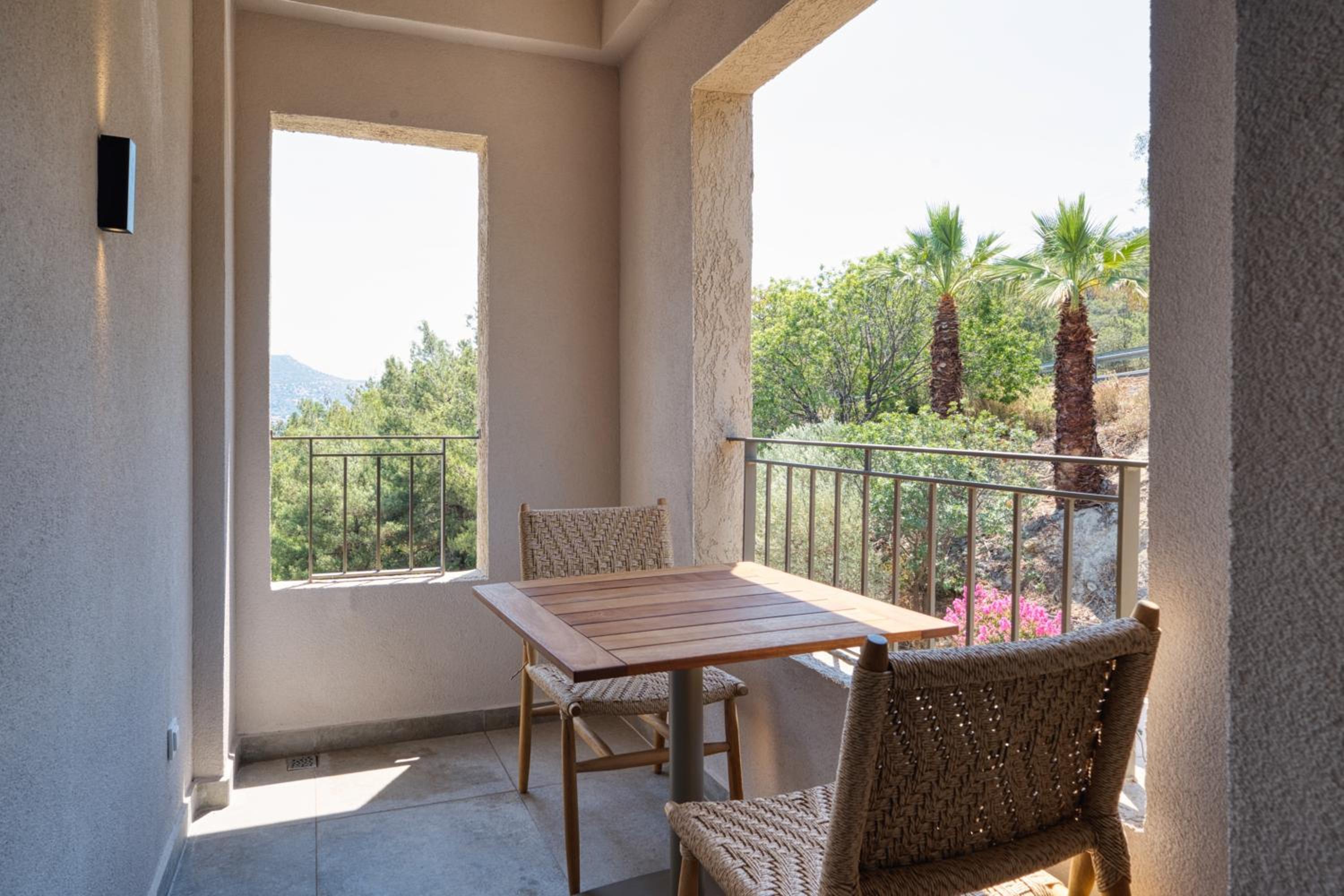 Studio with Balcony