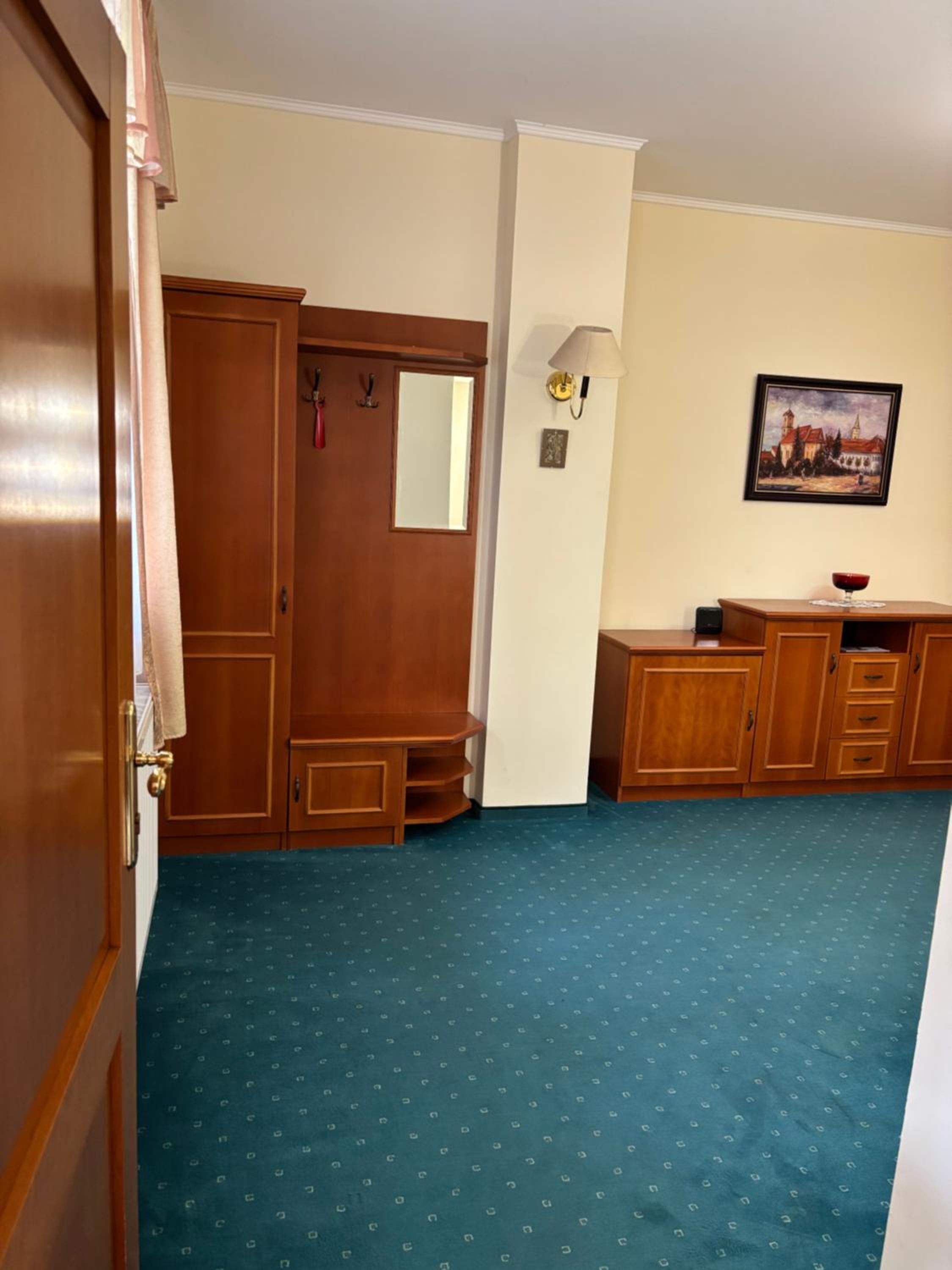 Apartment - Photo 11