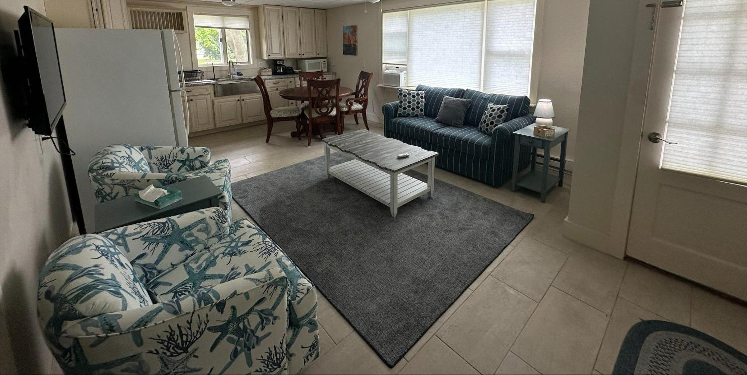 One-Bedroom Apartment with Garden View