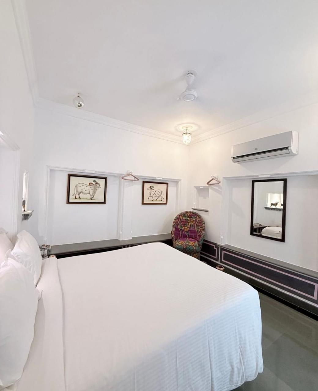 Classic Double Room
