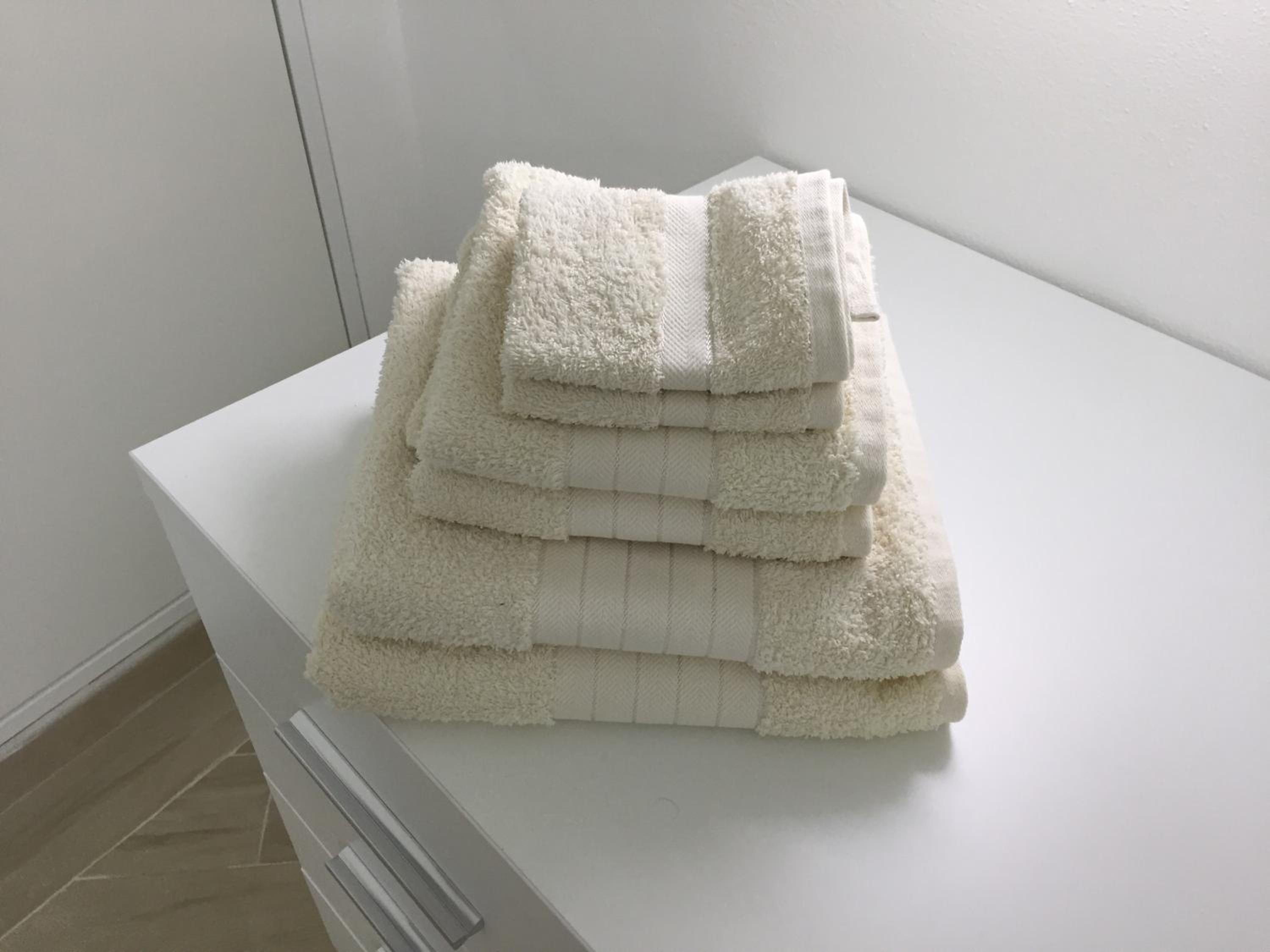 Double or Twin Room - Private Bathroom  - Photo 22