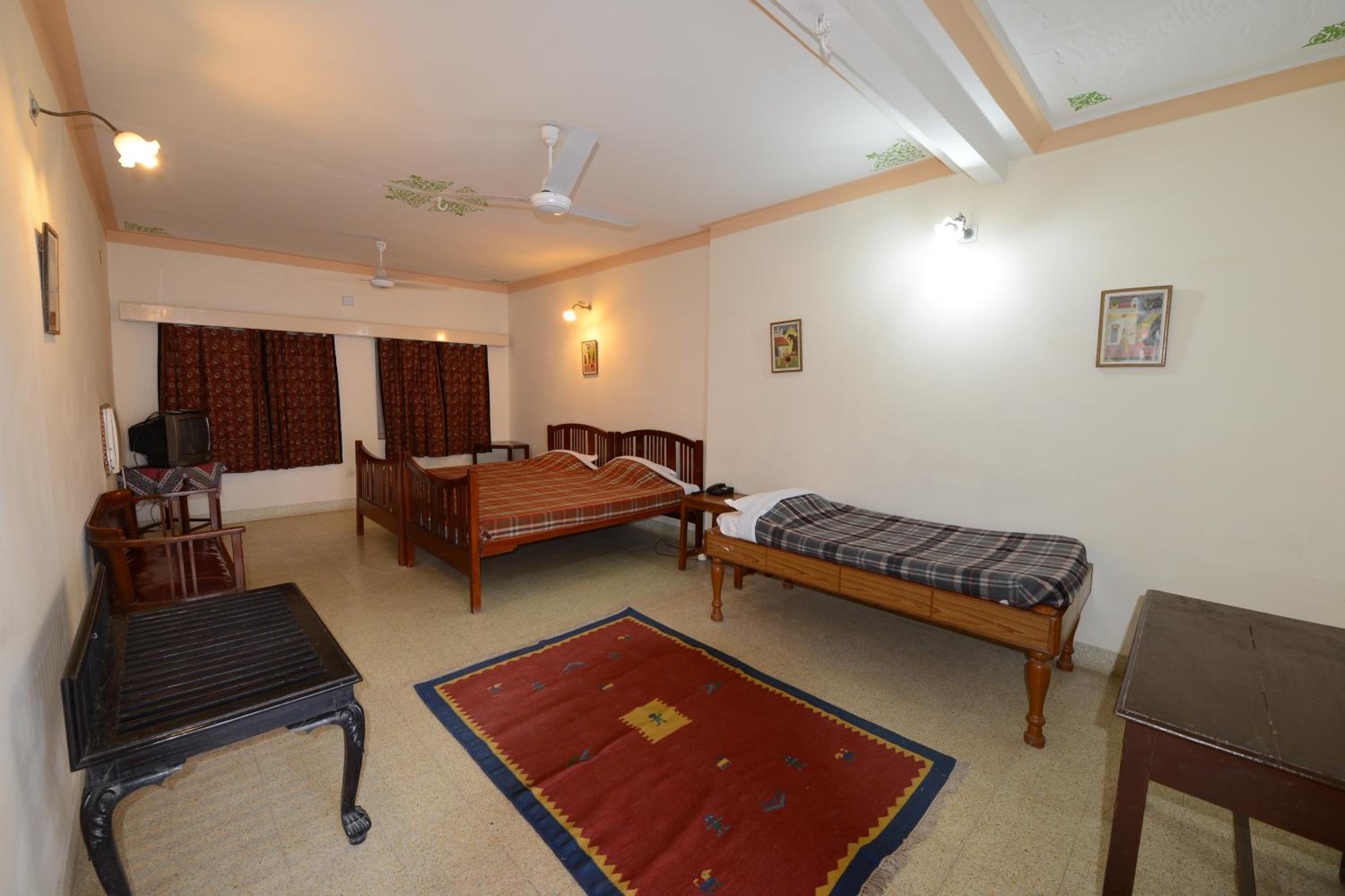 Deluxe Family Room photo 3