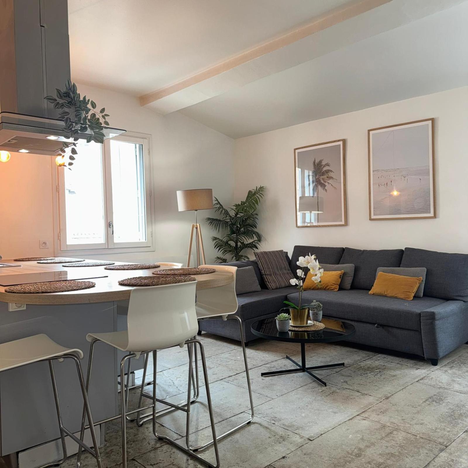 Superior Apartment