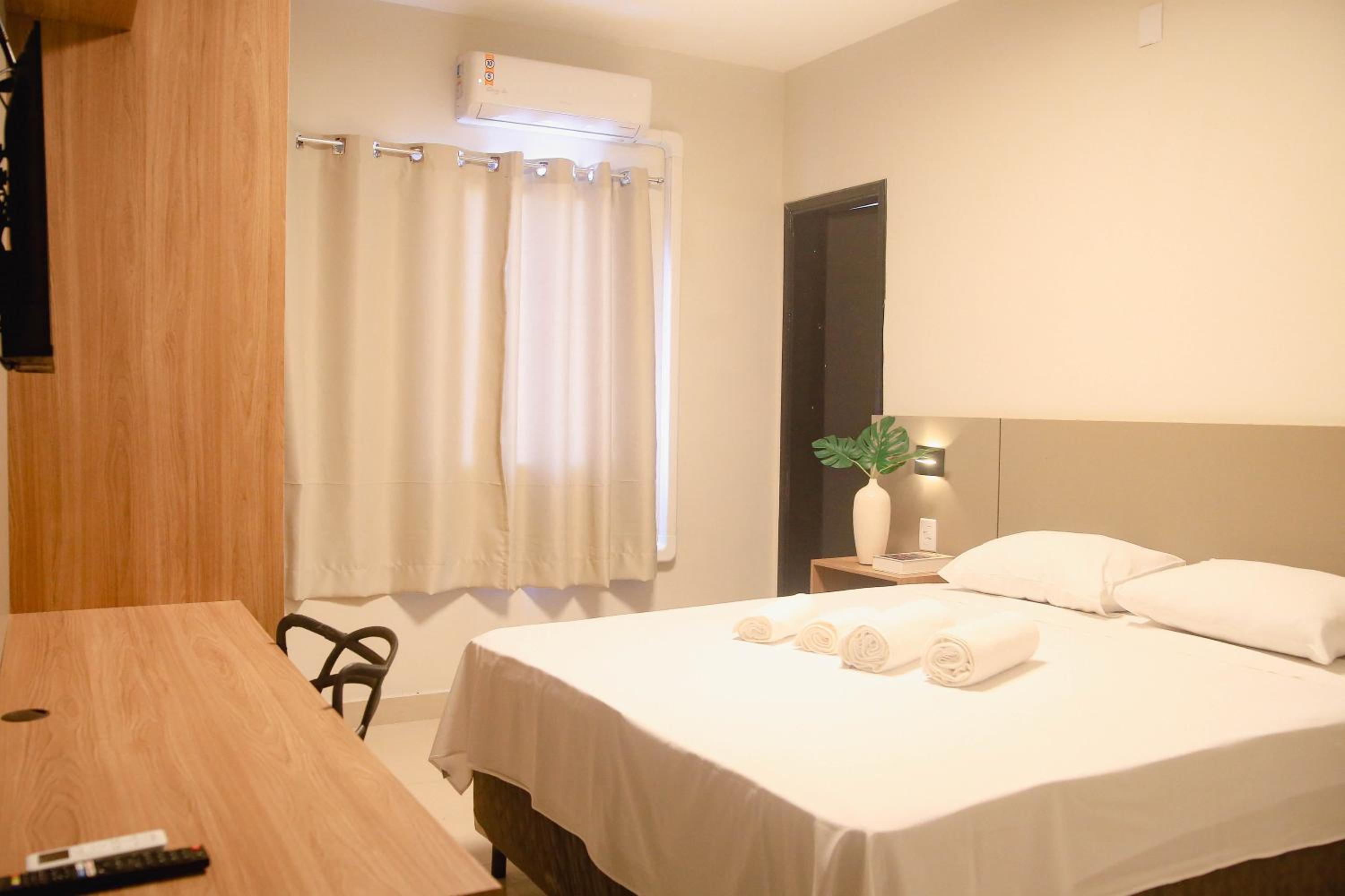 Standard Double or Twin Room photo 1