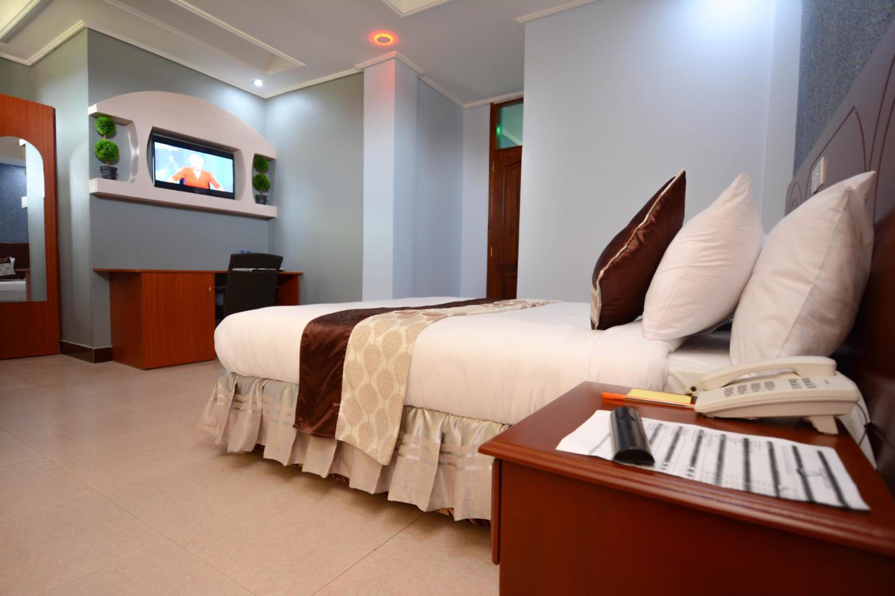 Executive Suite