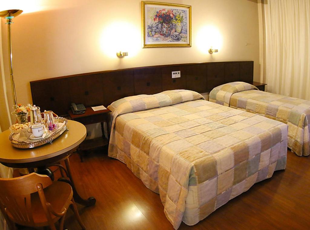 Standard Triple Room photo 3