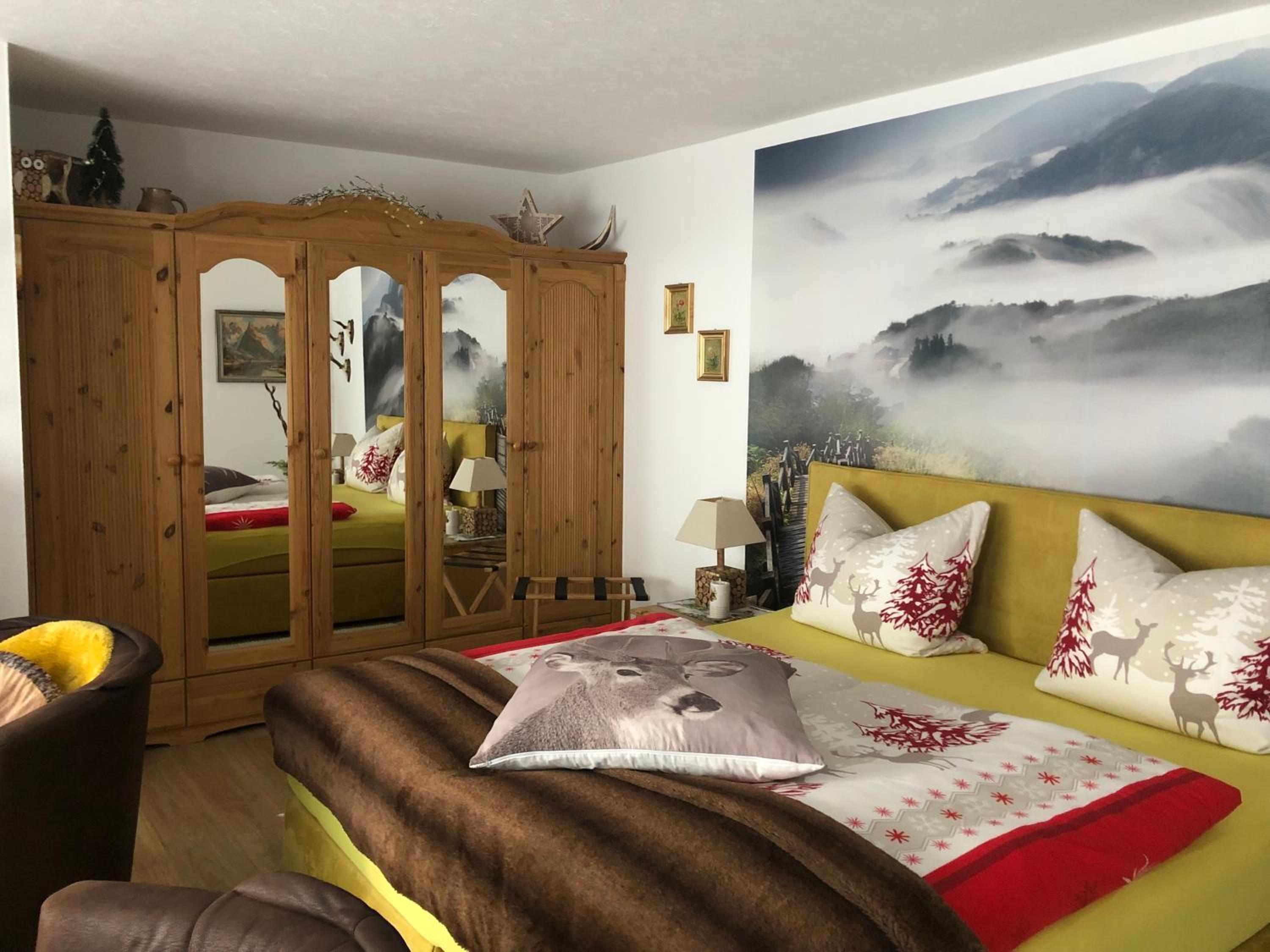 Deluxe Double Room with Shower photo 1