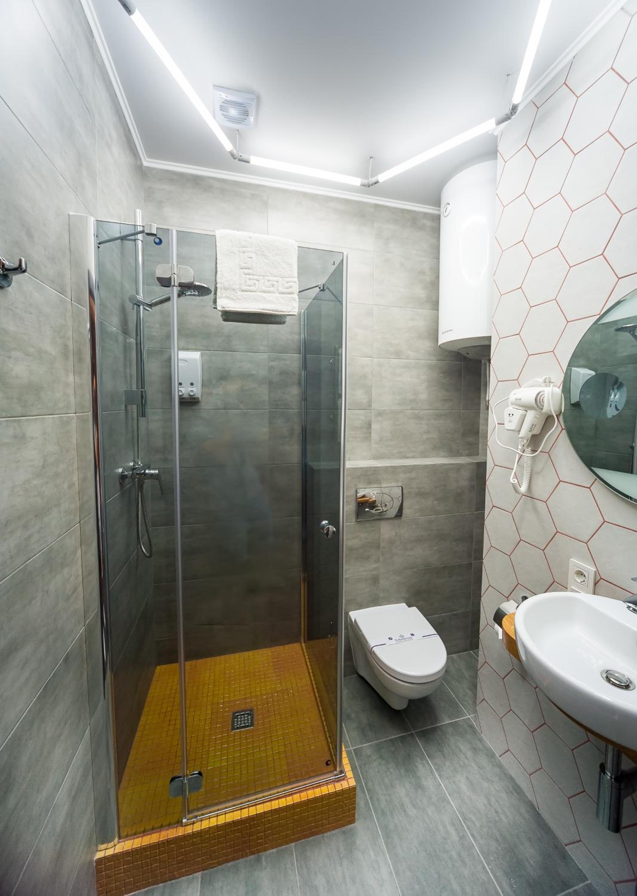 Double or Twin Room photo 2