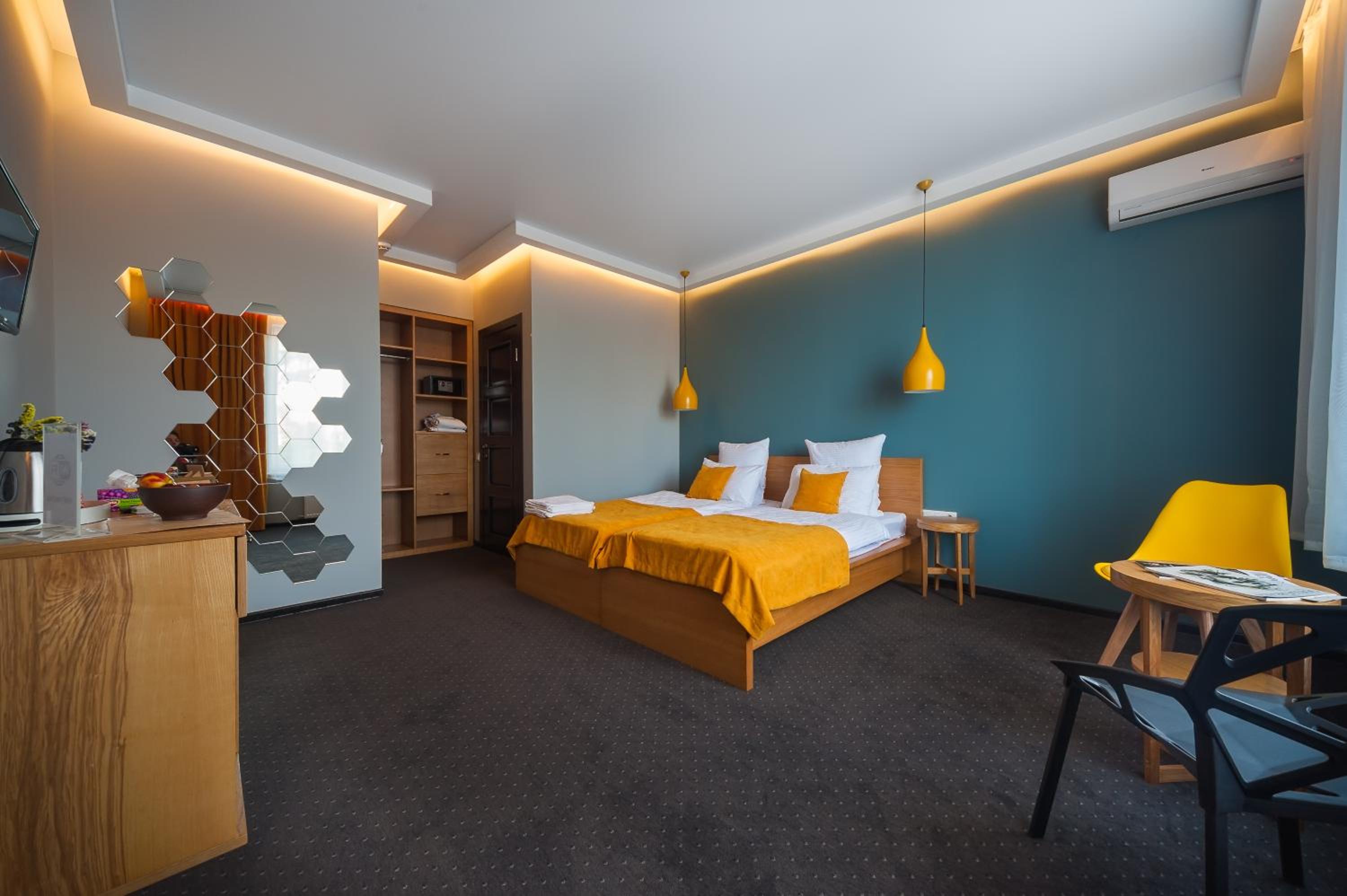 Double or Twin Room photo 1