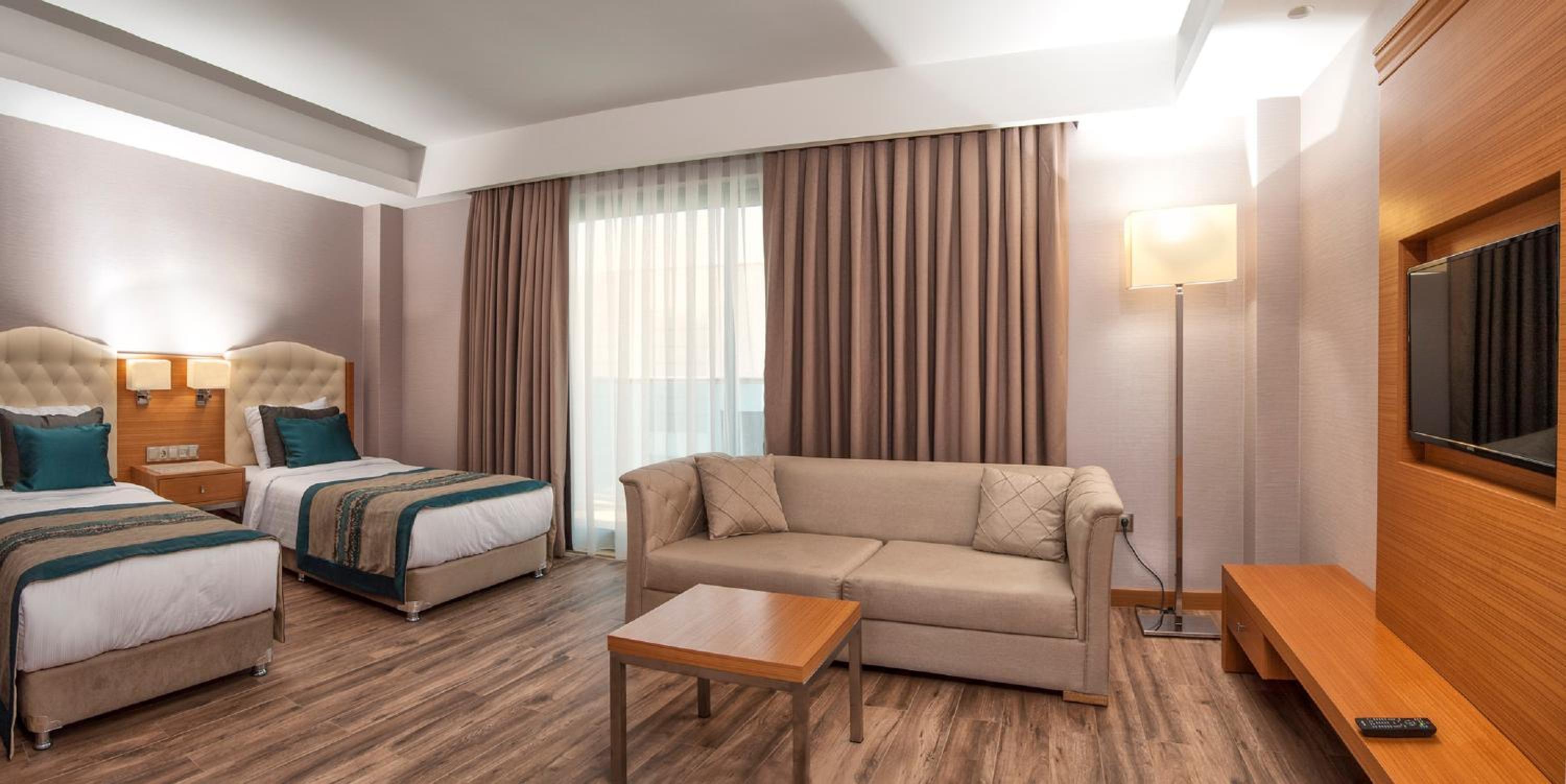 Maison Côté Lac de Luxe Familiale 1 Chambre (4 Adultes + 1 Enfant)