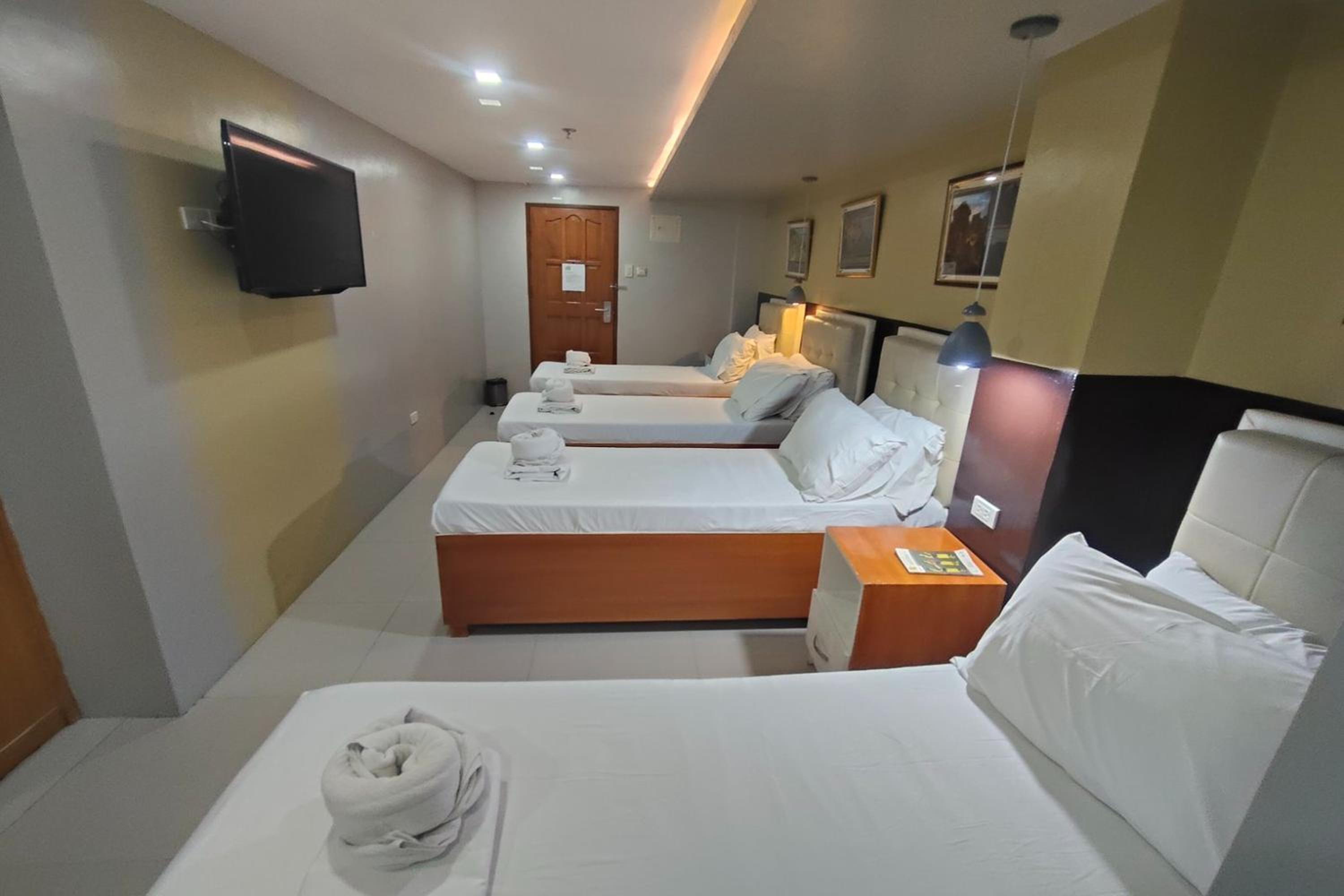 Quadruple Room photo 1