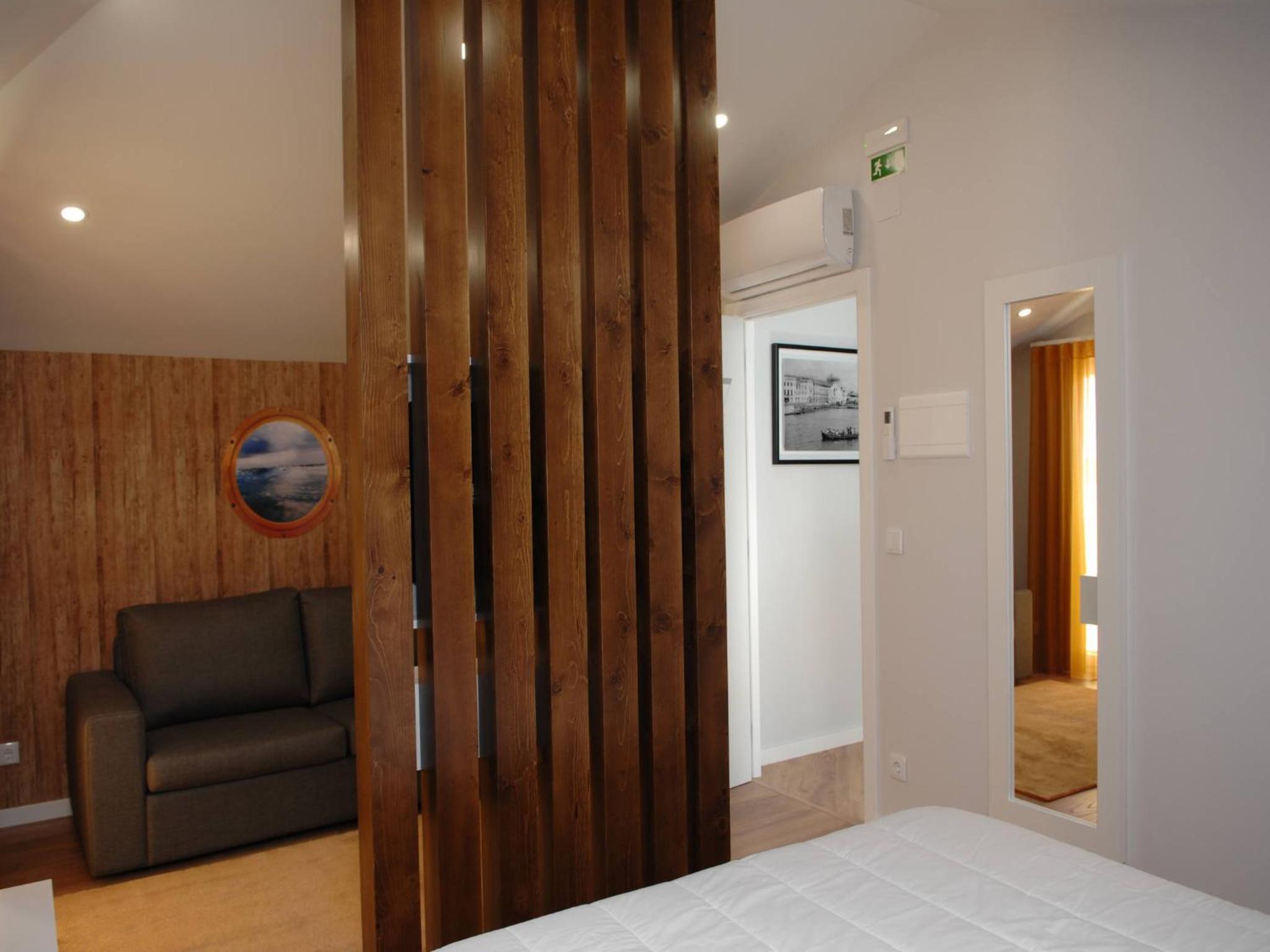 Junior Suite with Balcony photo 3