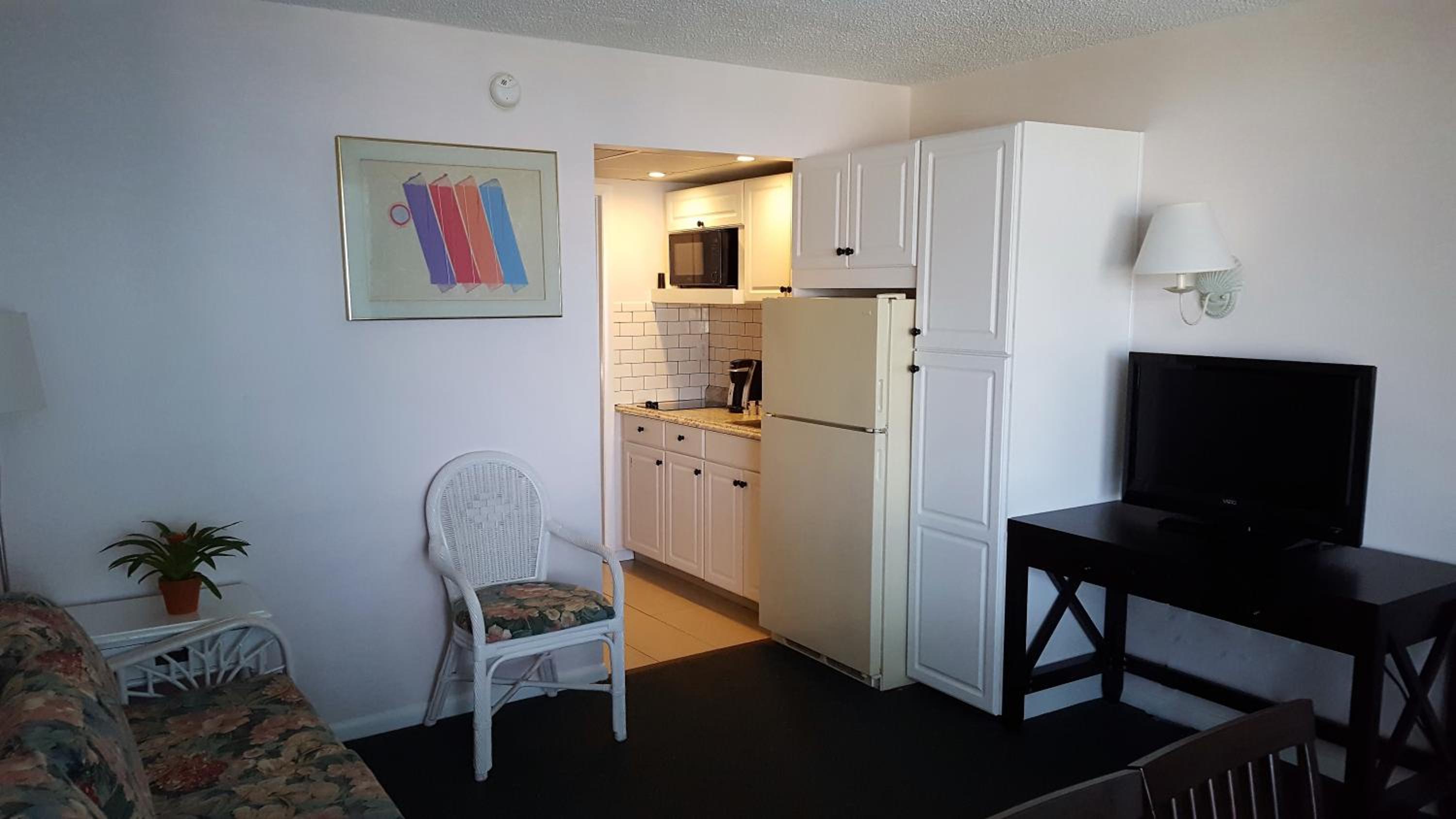 Premier One-Bedroom Suite with Kitchen  photo 1