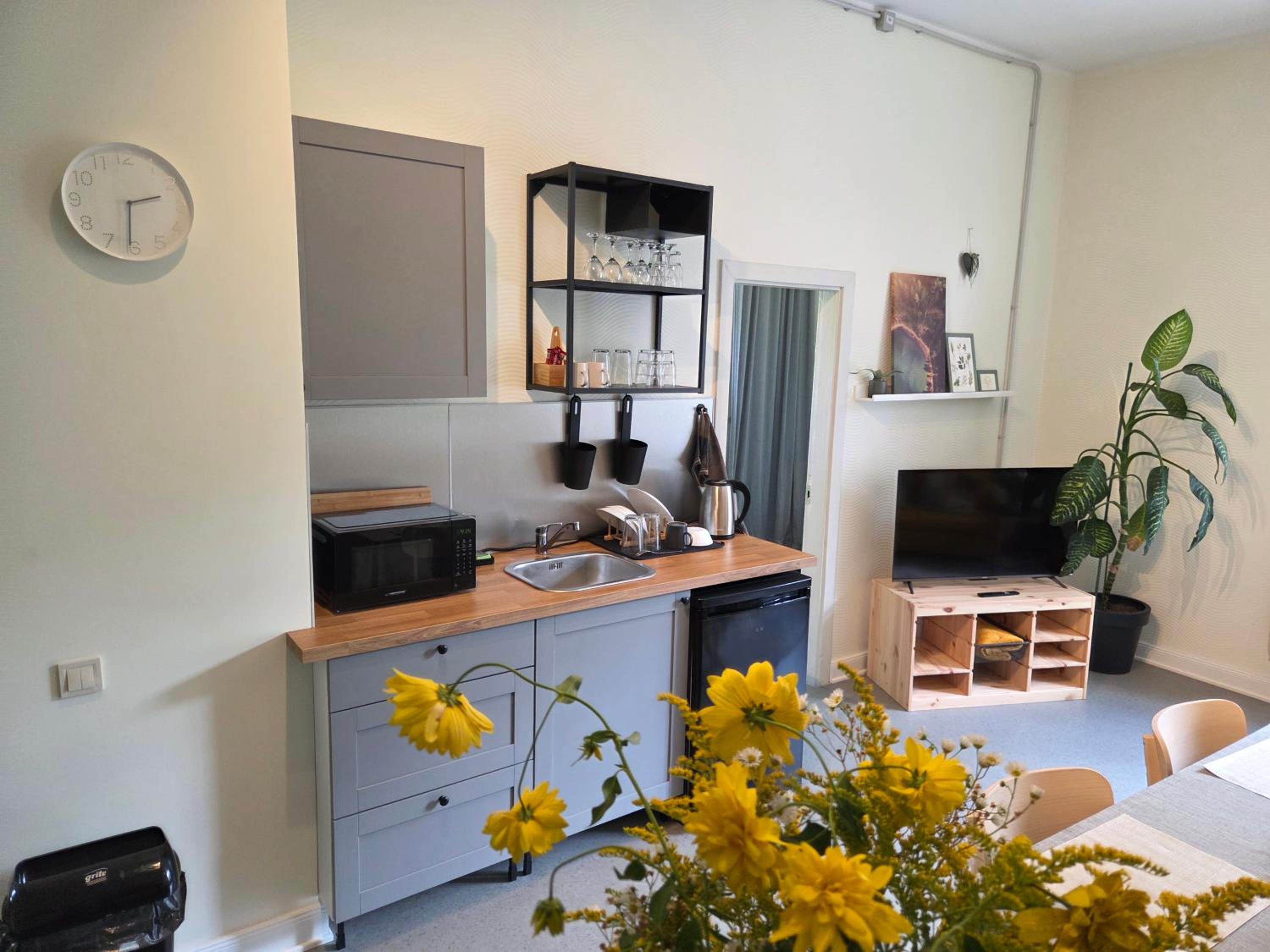 Quadruple Room with Shared Bathroom