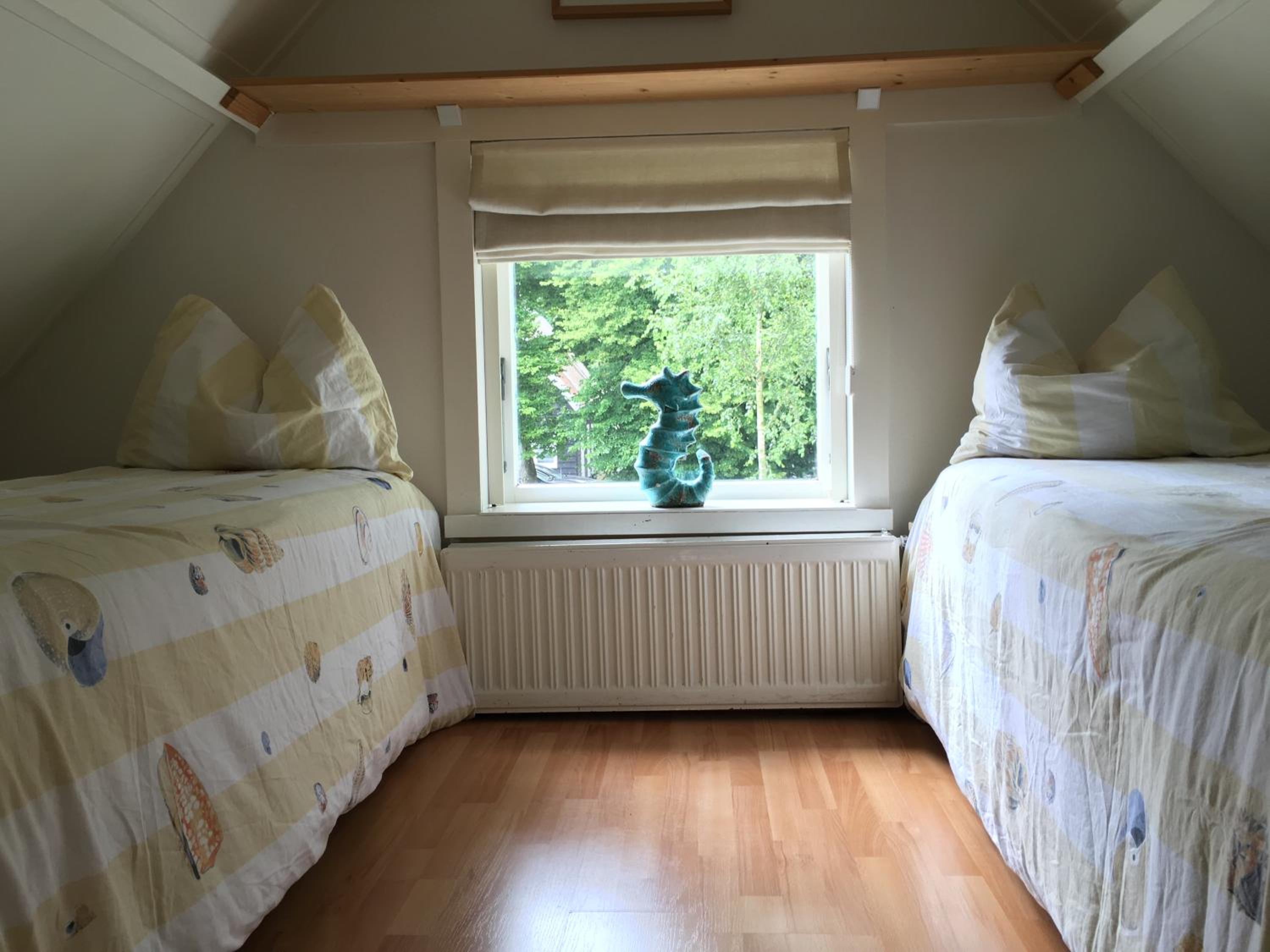 Three-Bedroom House - Photo 1