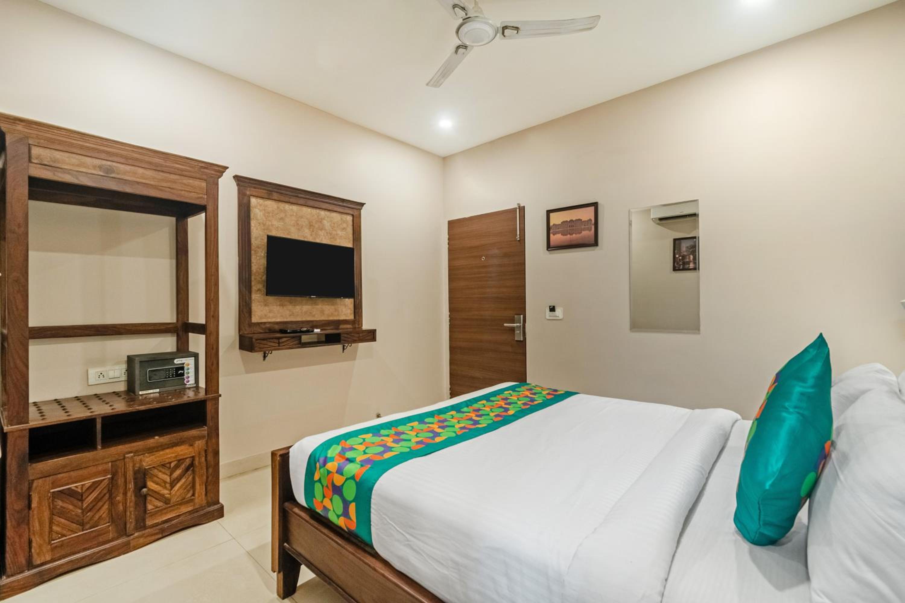 Standard Room - Photo 4