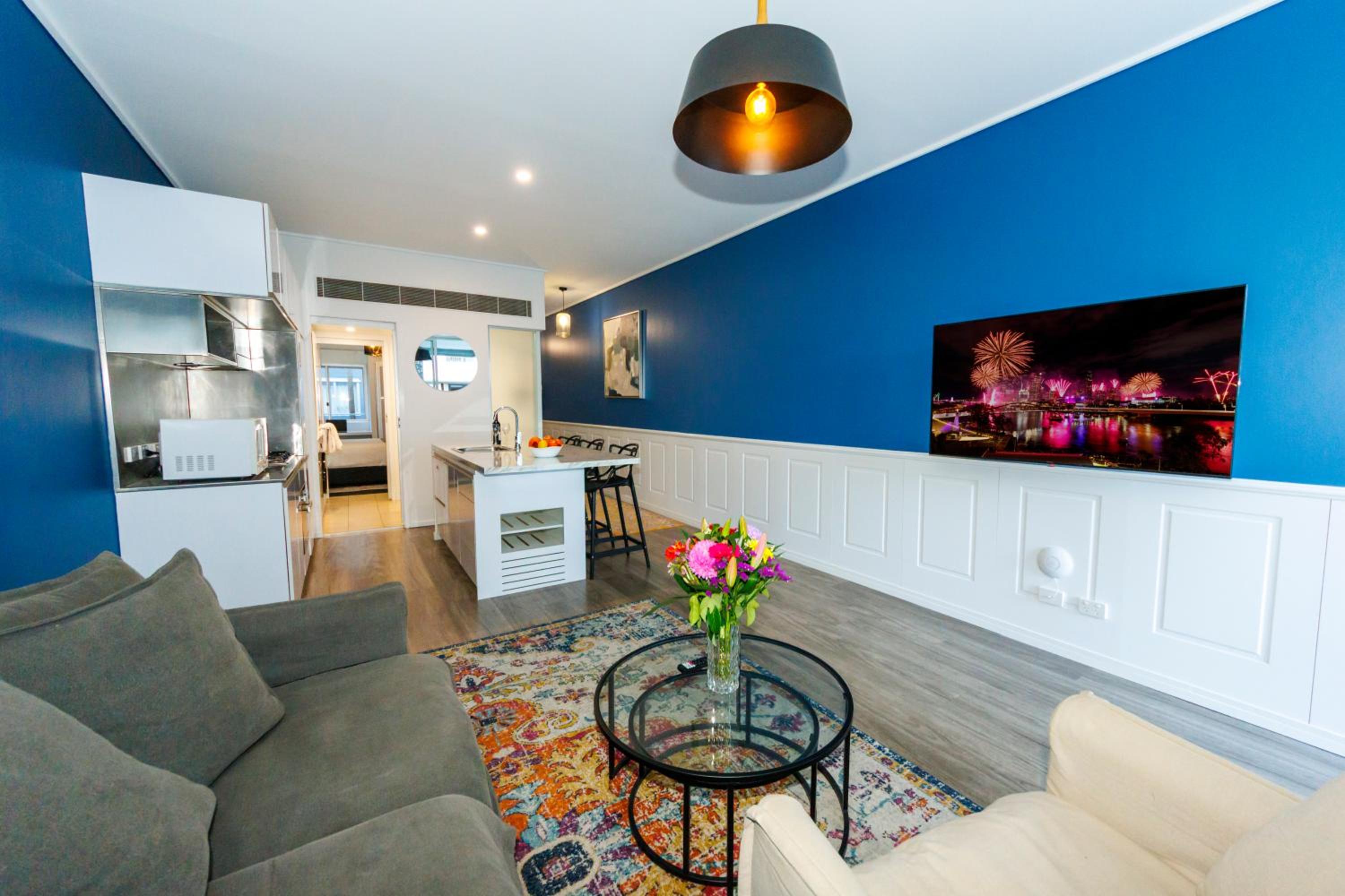 One-Bedroom Superior Apartment with Free Wi-Fi