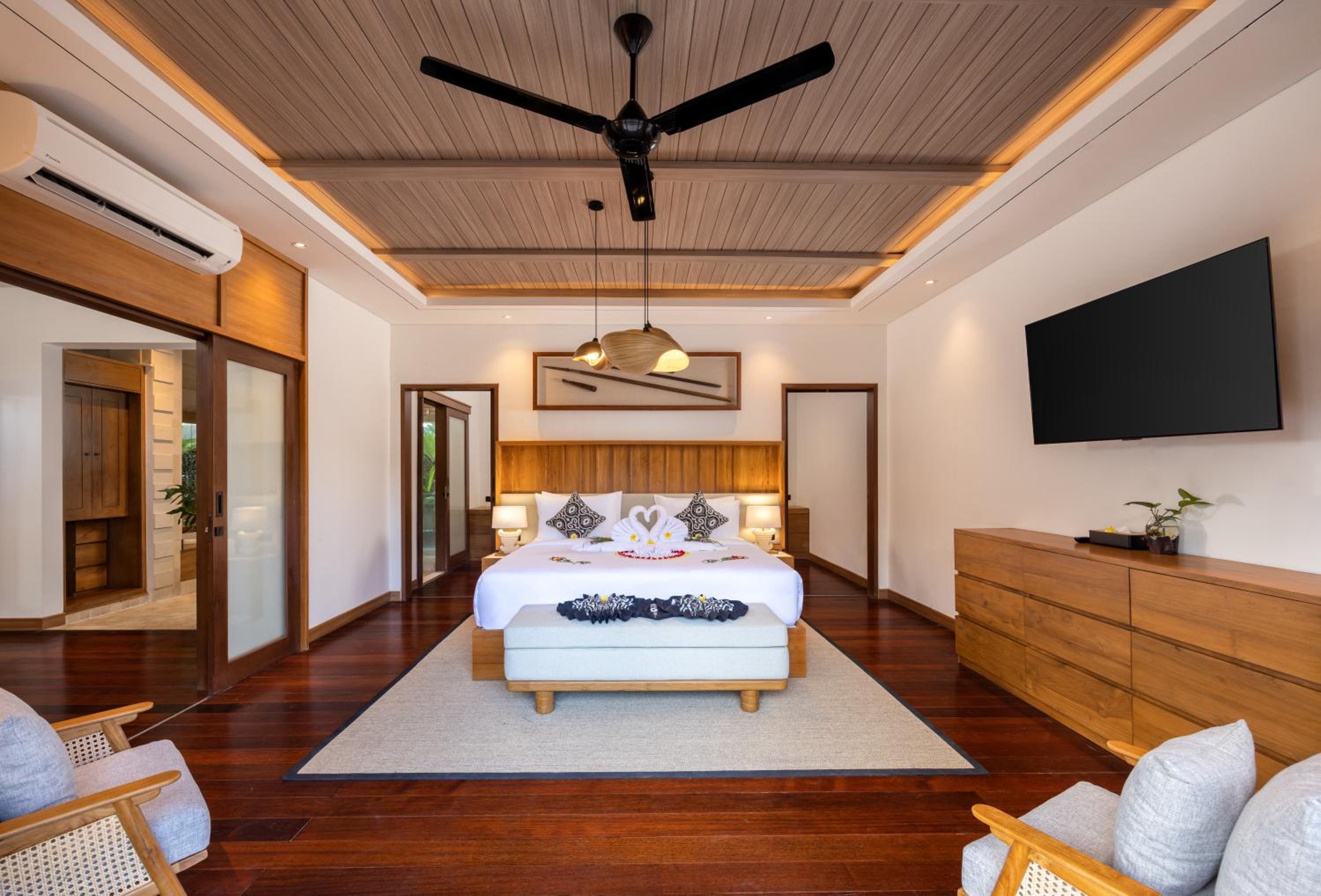 Deluxe Villa photo 2