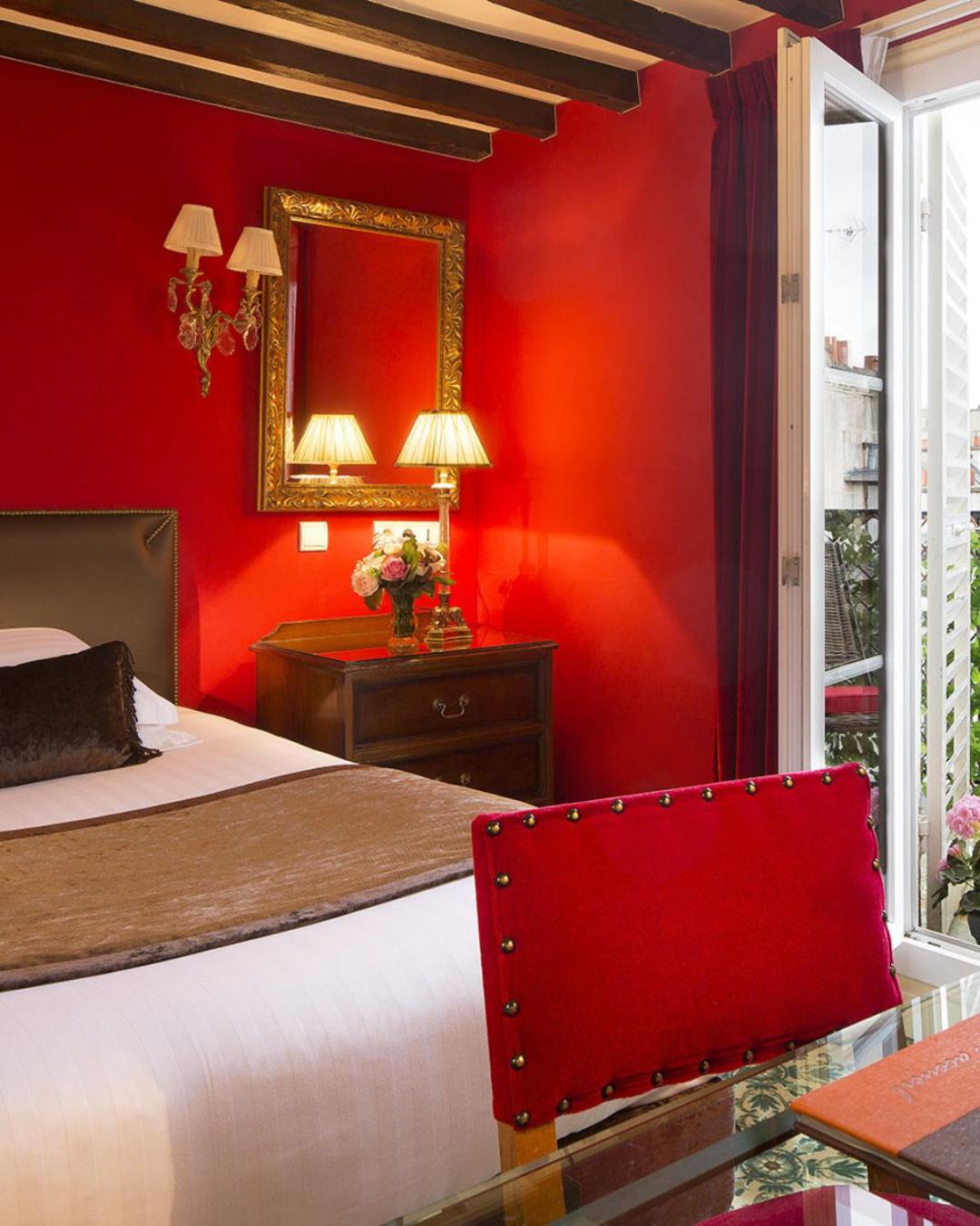 Double Room with Terrace thumbnail 5