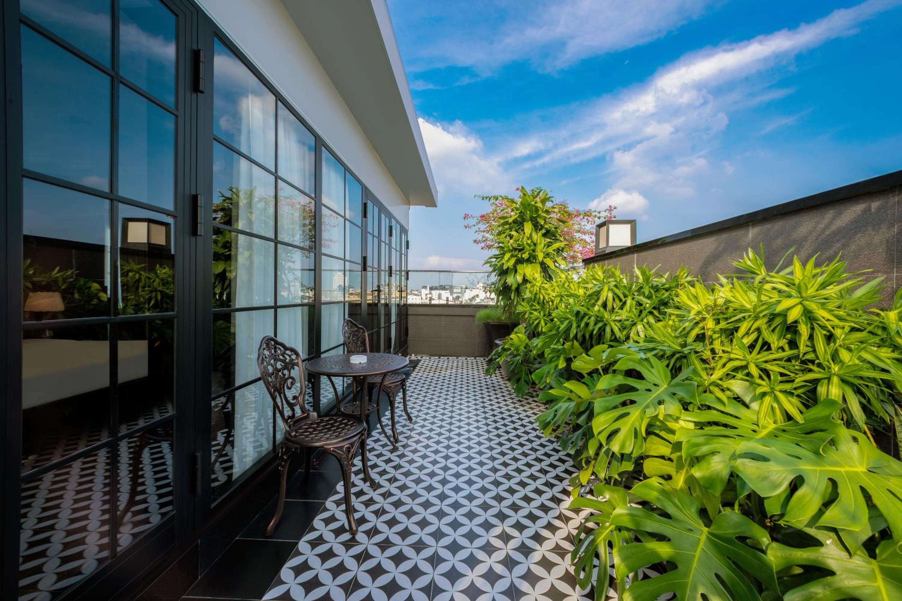 Champton Grand Suite - Terrace - City view photo 2