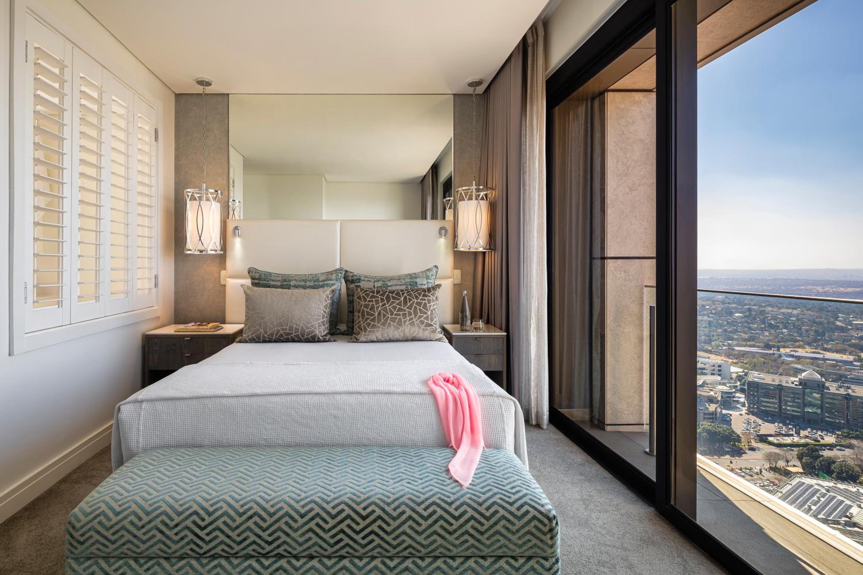 Three-Bedroom Suite - Photo 2